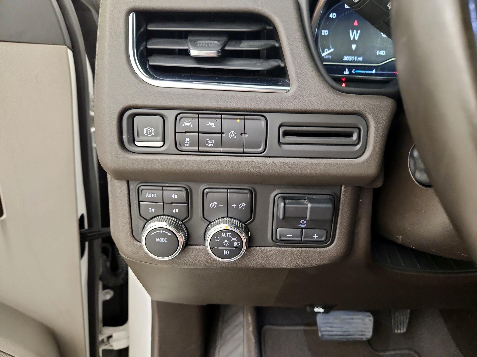 Thumbnail: 2023 GMC Yukon - 13