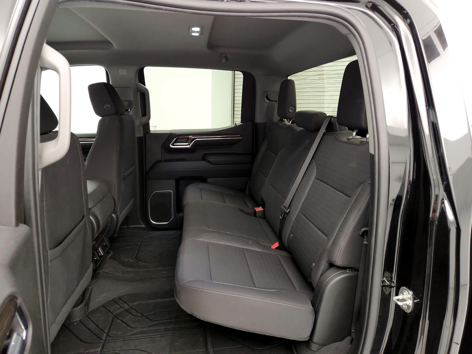 Thumbnail: 2023 Chevrolet Silverado 1500 - 19