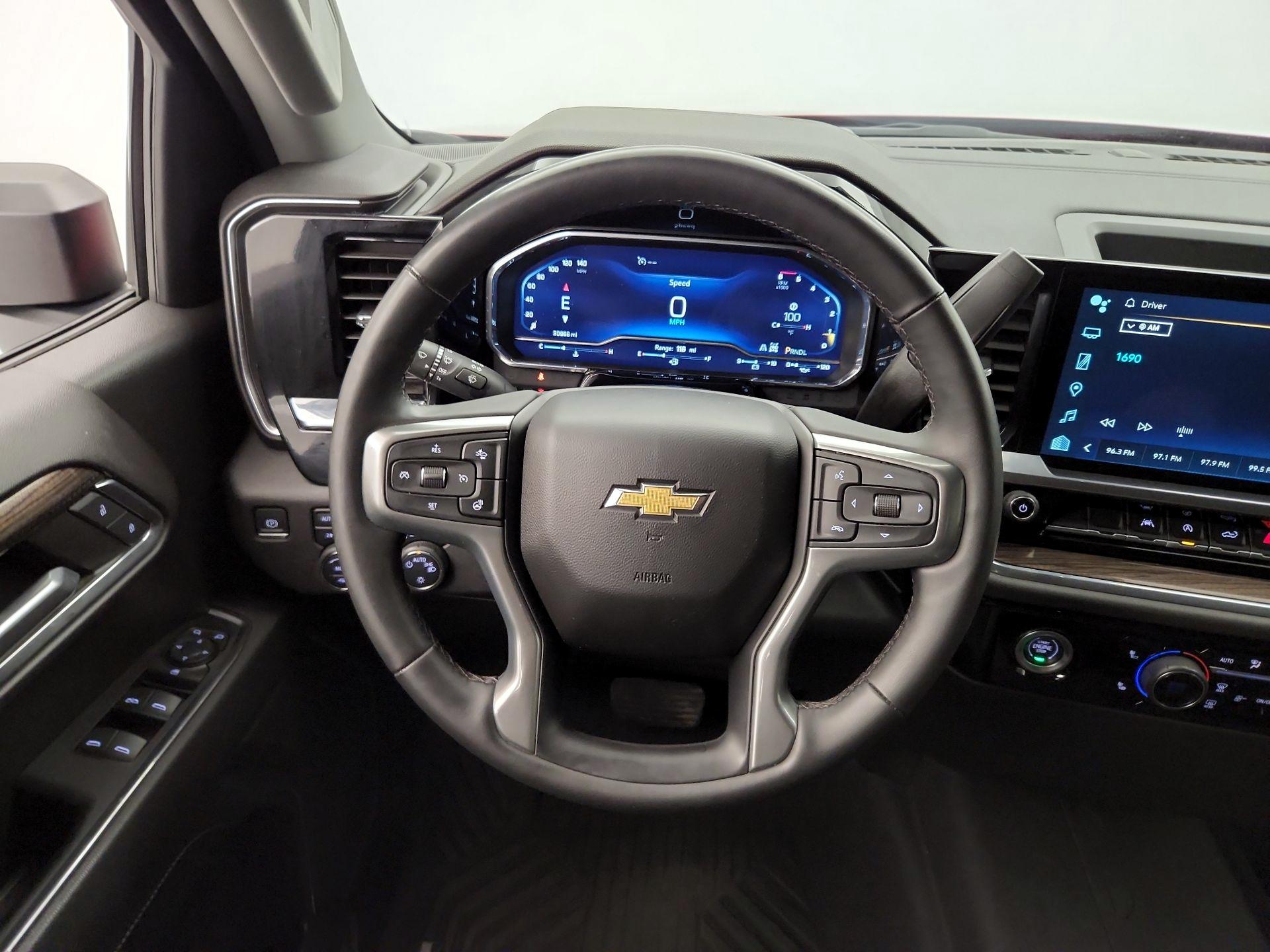 Thumbnail: 2023 Chevrolet Silverado 1500 - 10