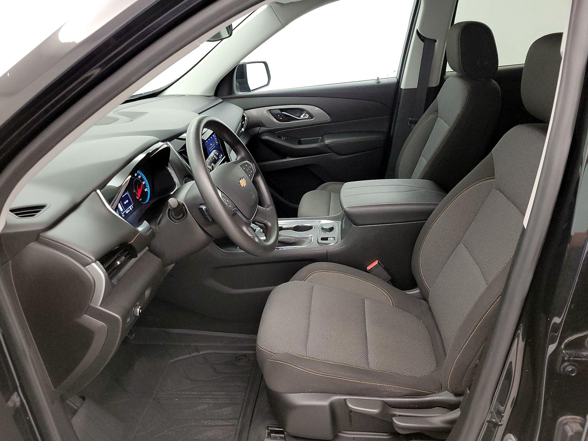 Thumbnail: 2021 Chevrolet Traverse - 11