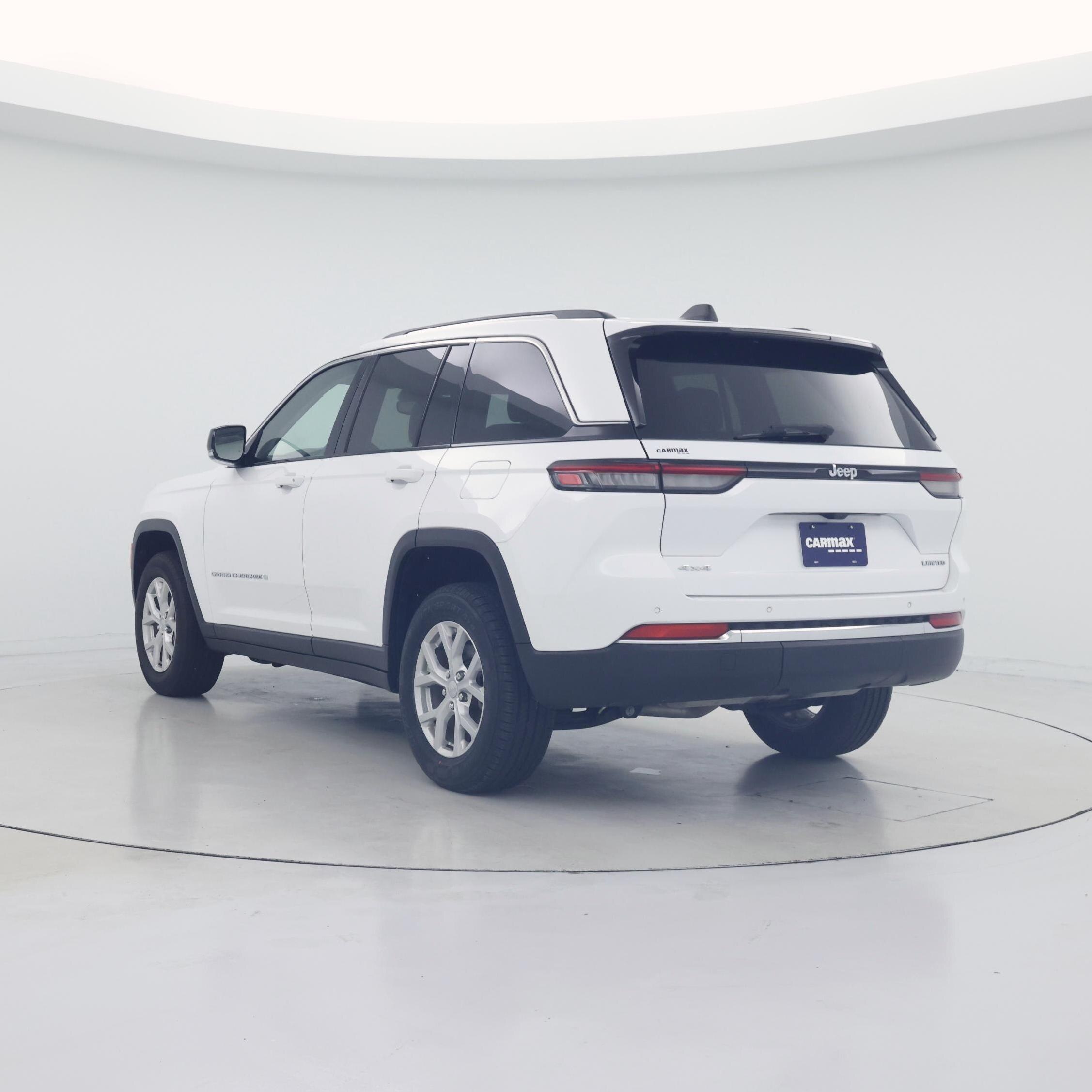 Thumbnail: 2023 Jeep Grand Cherokee - 2