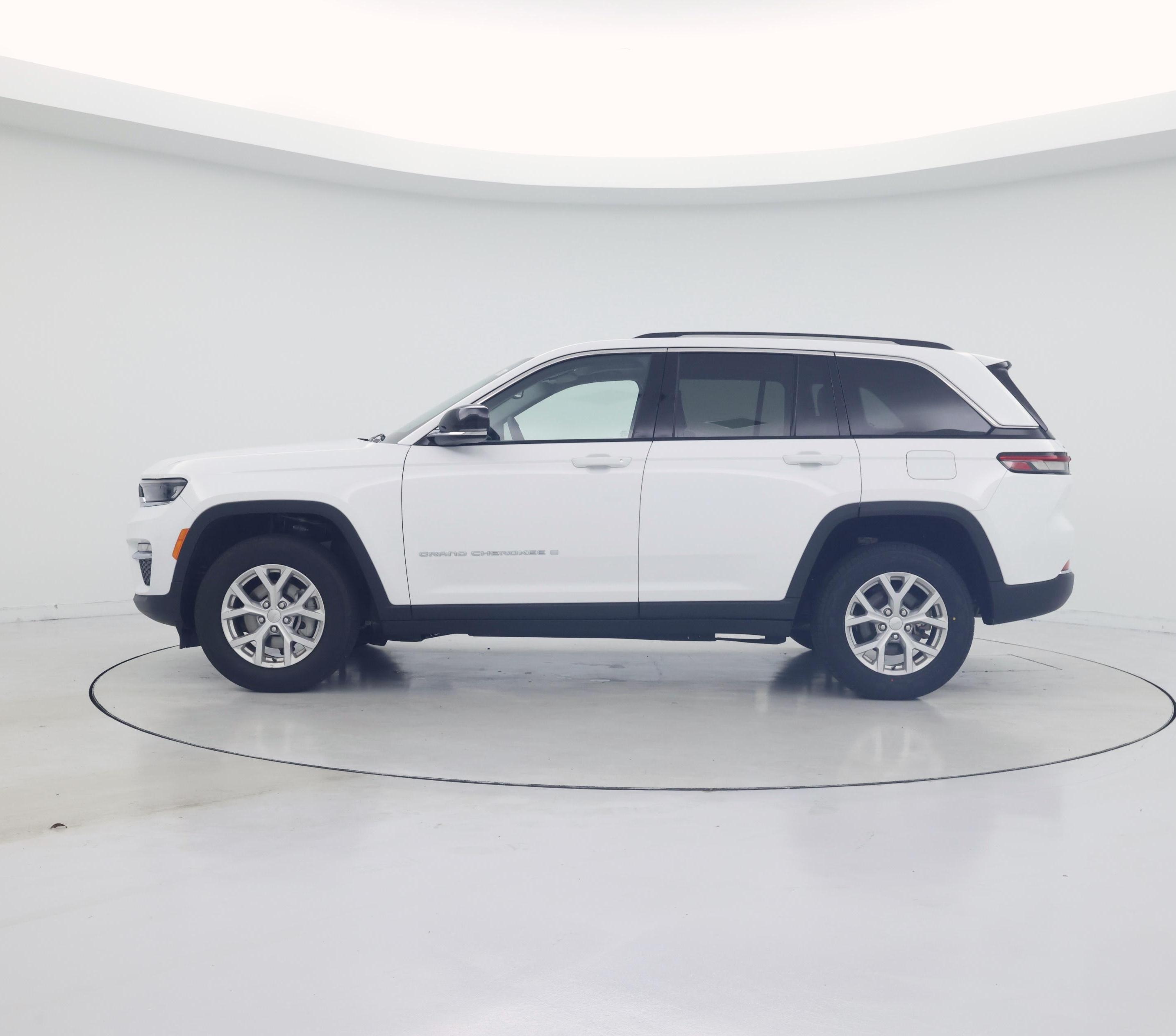 Thumbnail: 2023 Jeep Grand Cherokee - 3