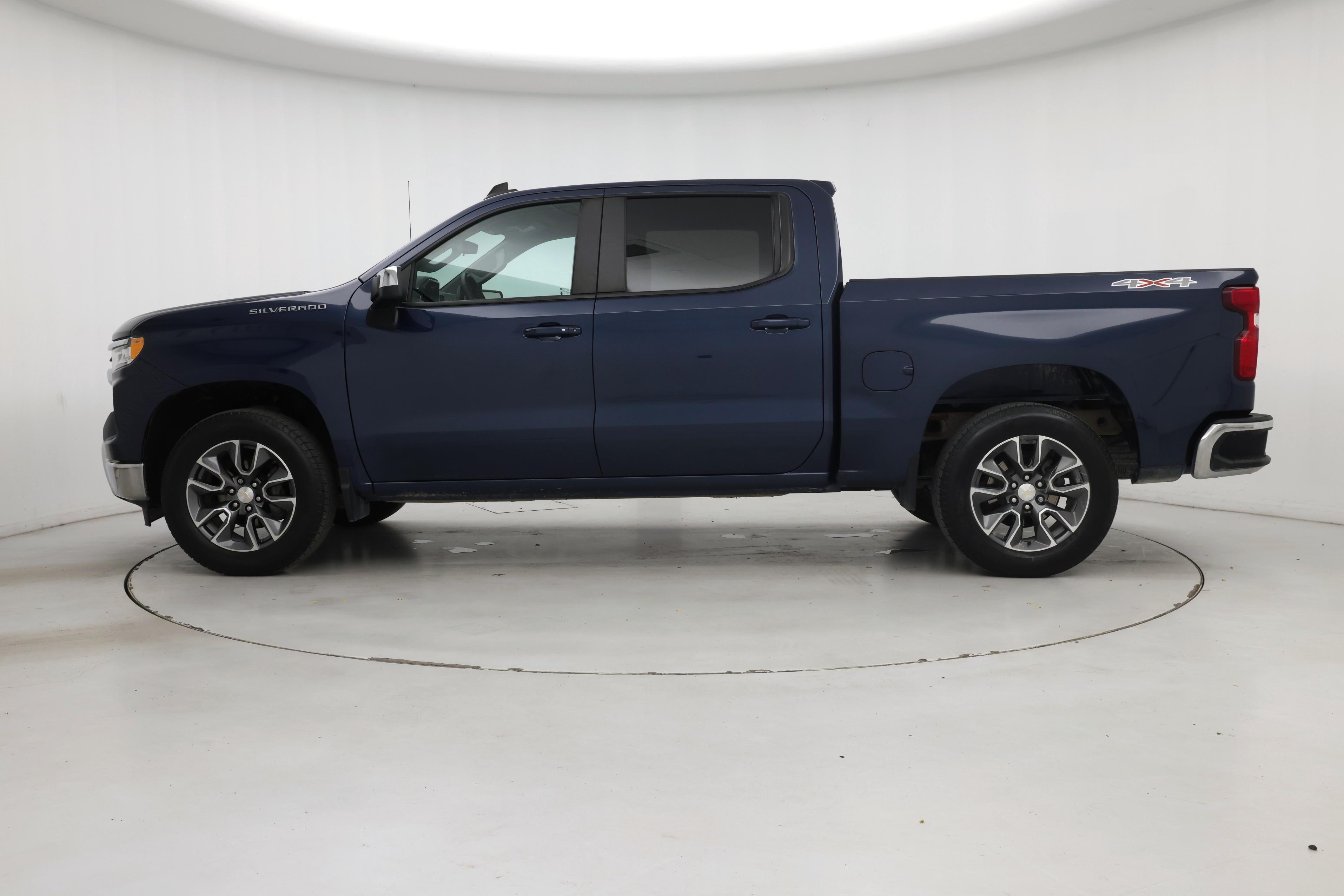 Thumbnail: 2023 Chevrolet Silverado 1500 - 3
