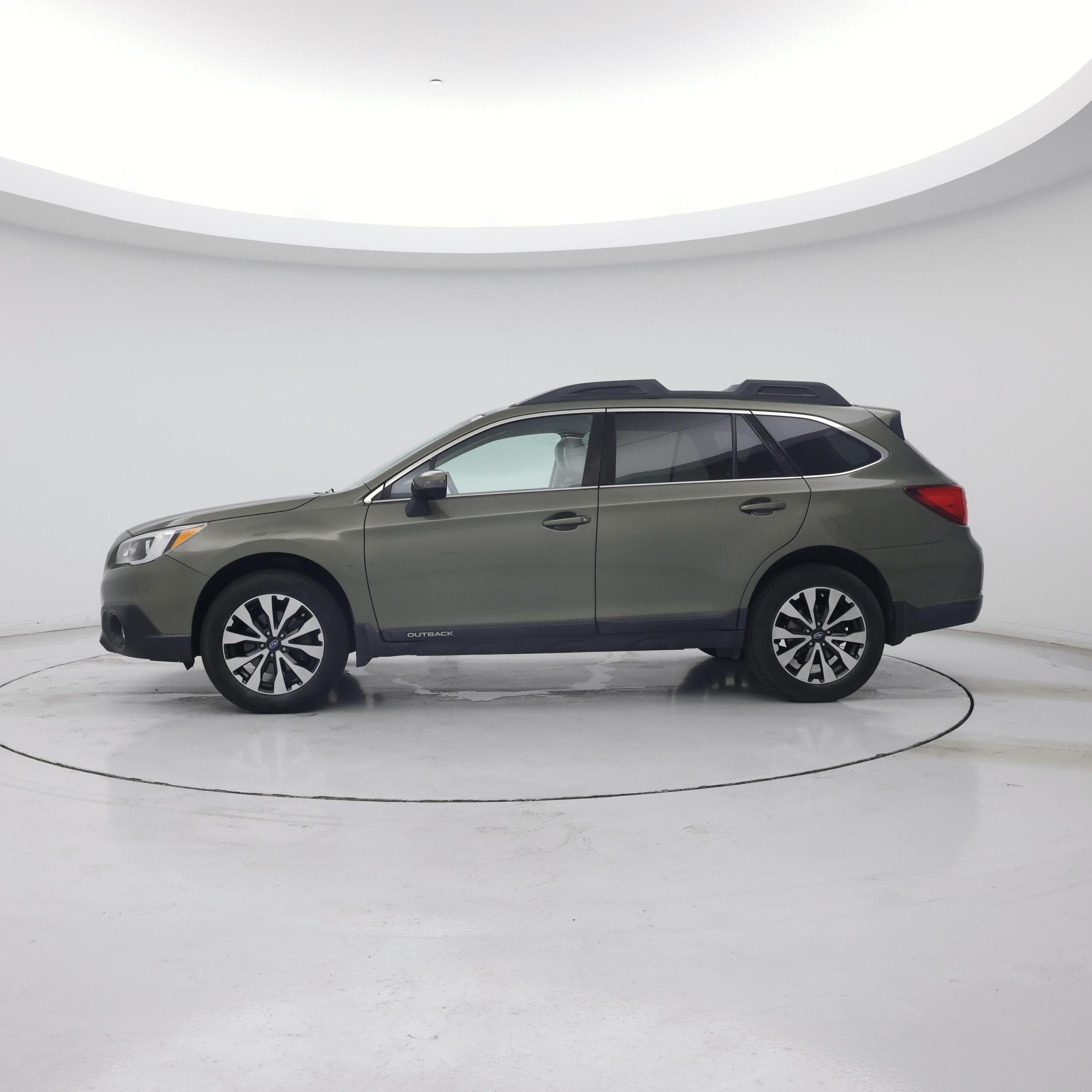 Thumbnail: 2017 Subaru Outback - 3