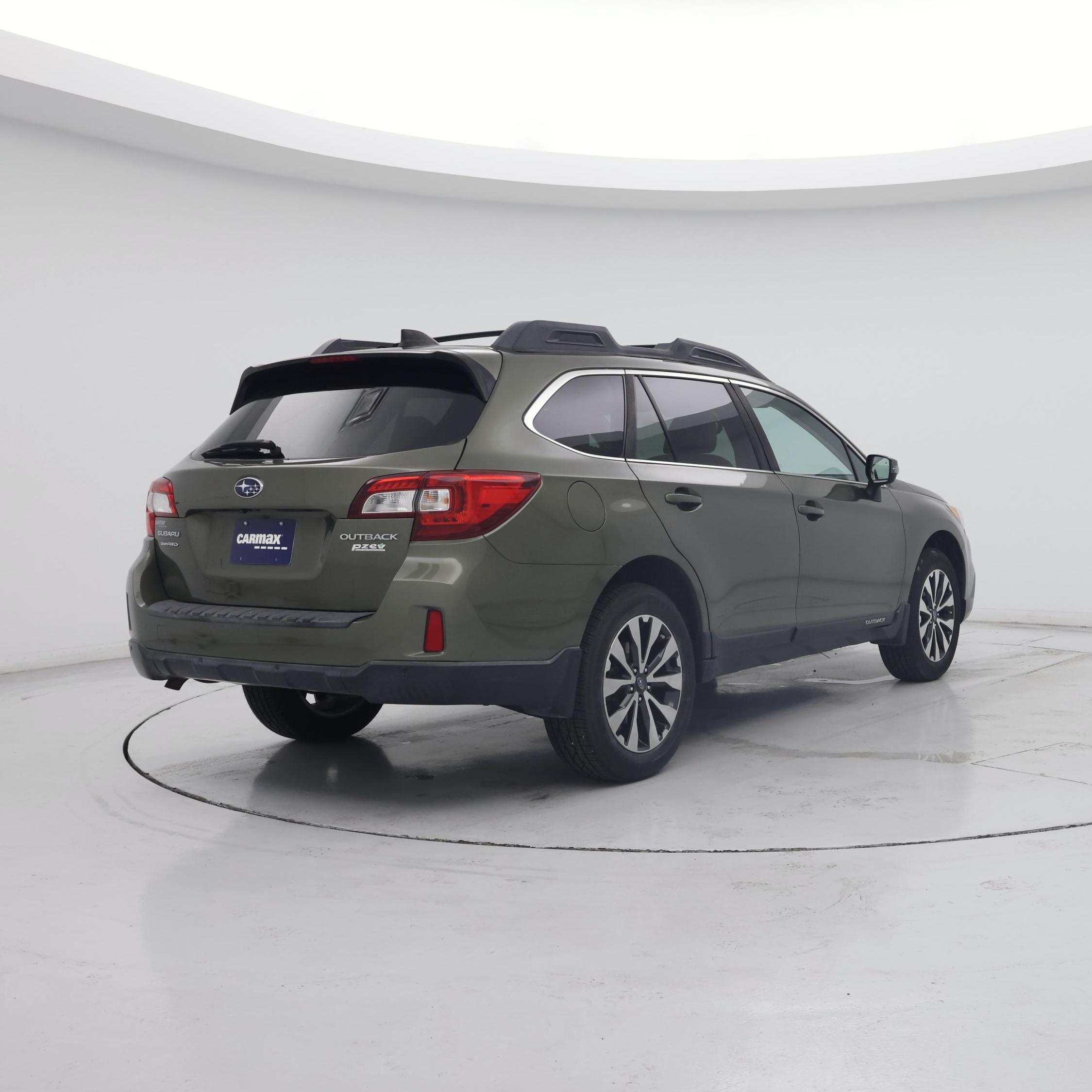 Thumbnail: 2017 Subaru Outback - 8