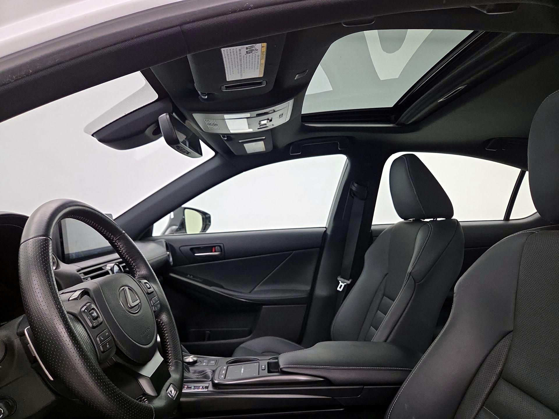 Thumbnail: 2024 Lexus IS - 20