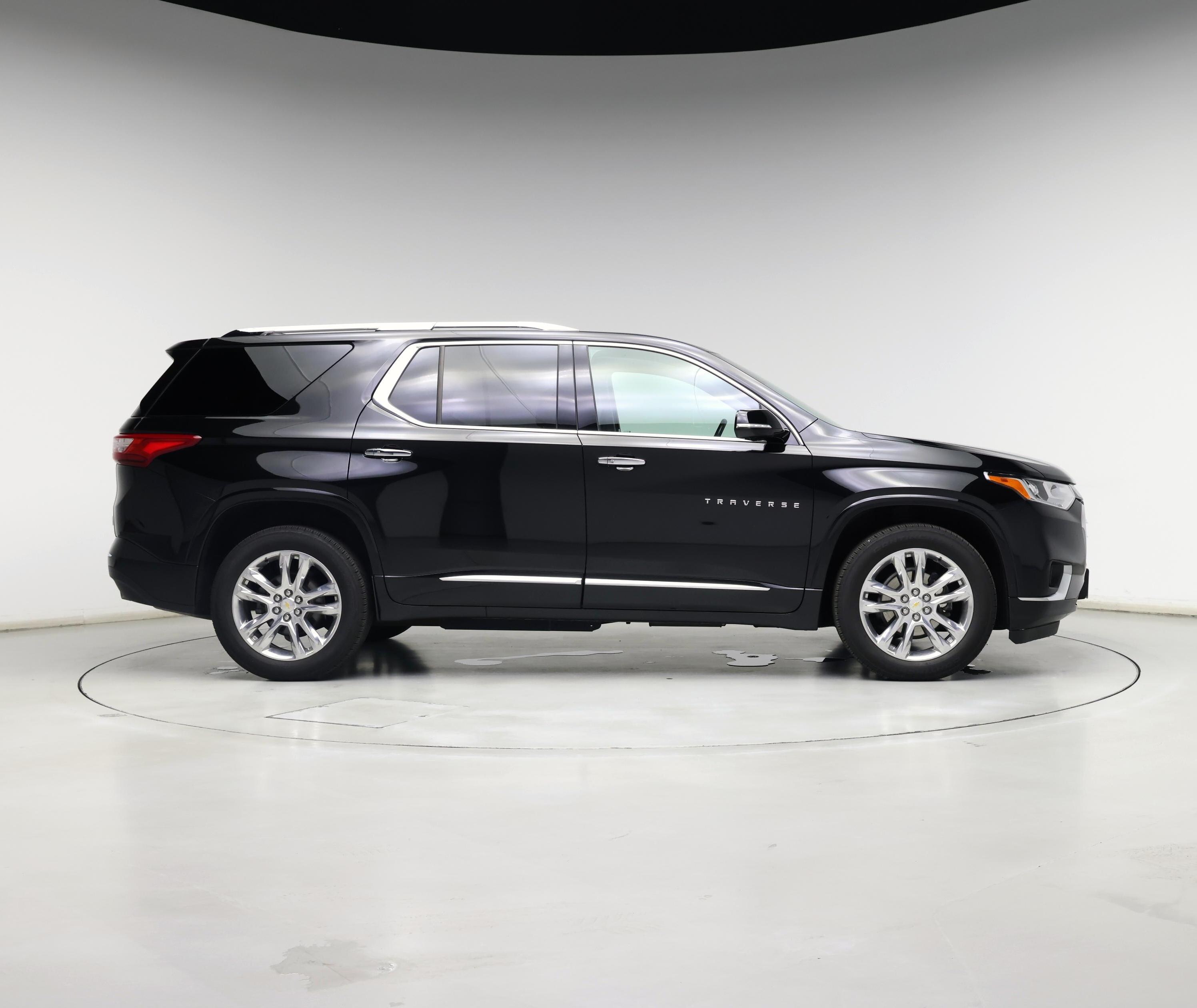 Thumbnail: 2018 Chevrolet Traverse - 7