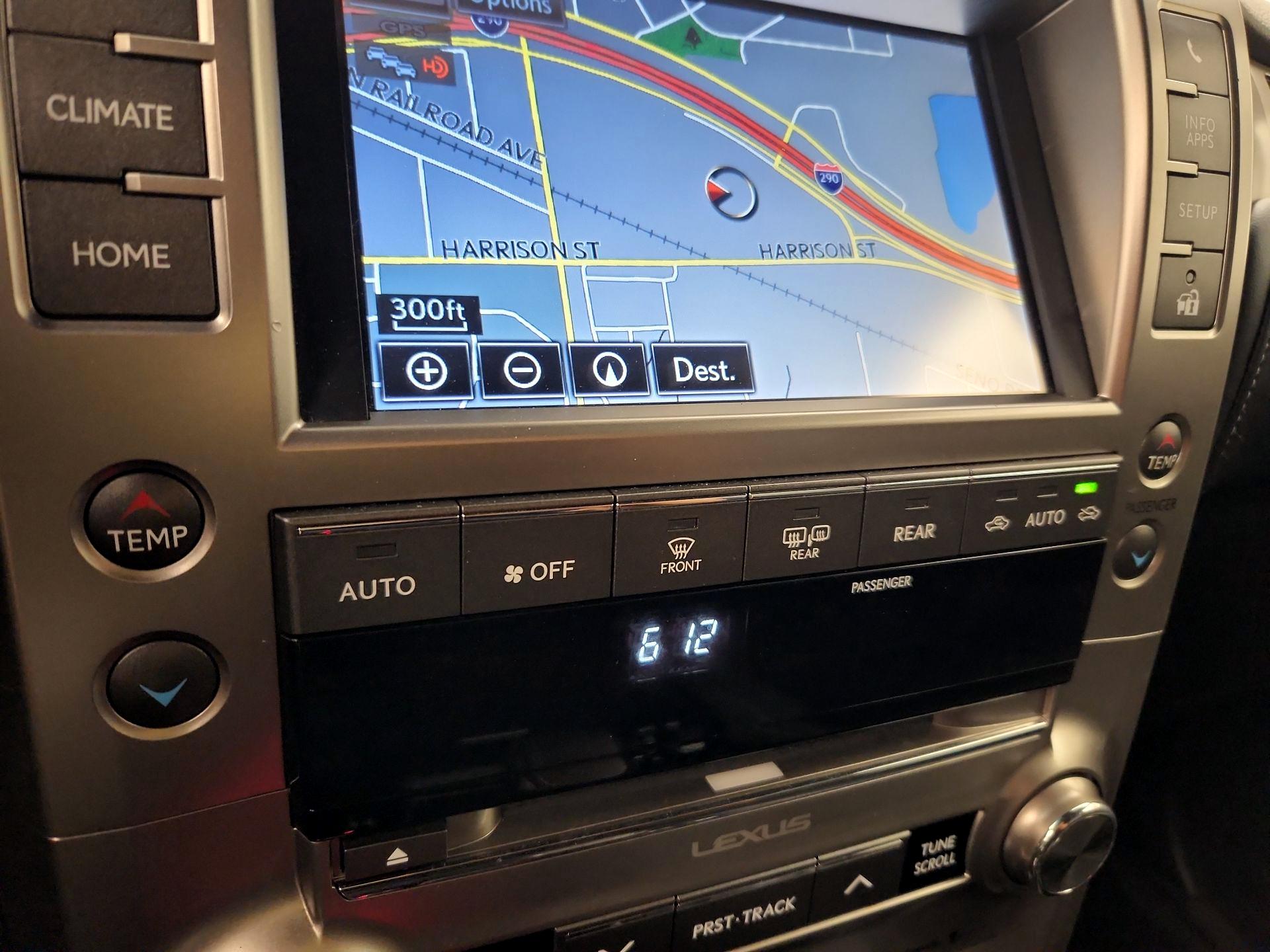Thumbnail: 2020 Lexus GX - 17