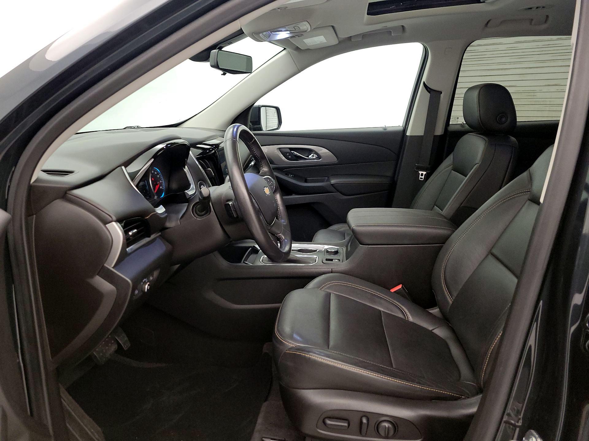Thumbnail: 2019 Chevrolet Traverse - 11