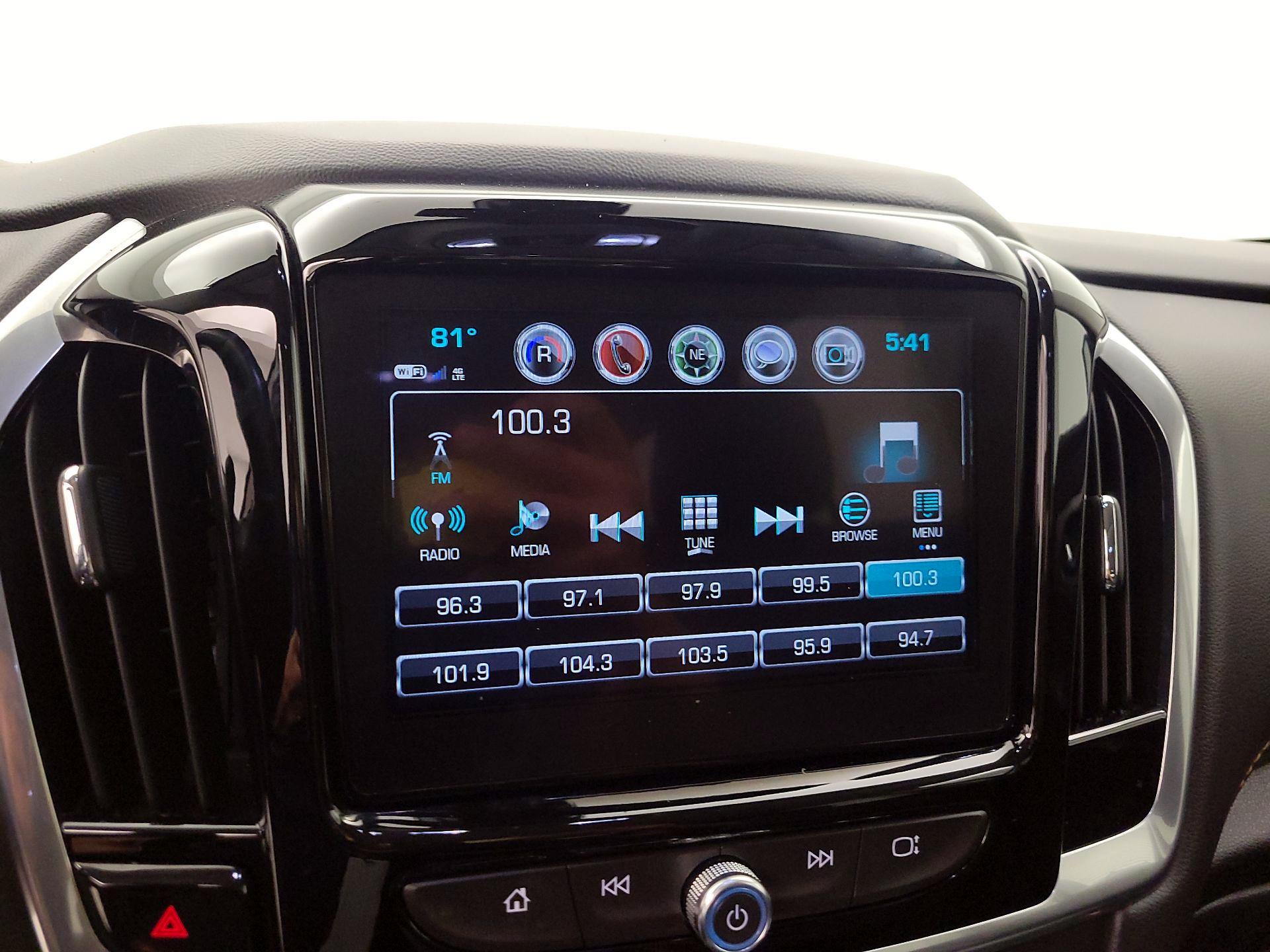 Thumbnail: 2019 Chevrolet Traverse - 16