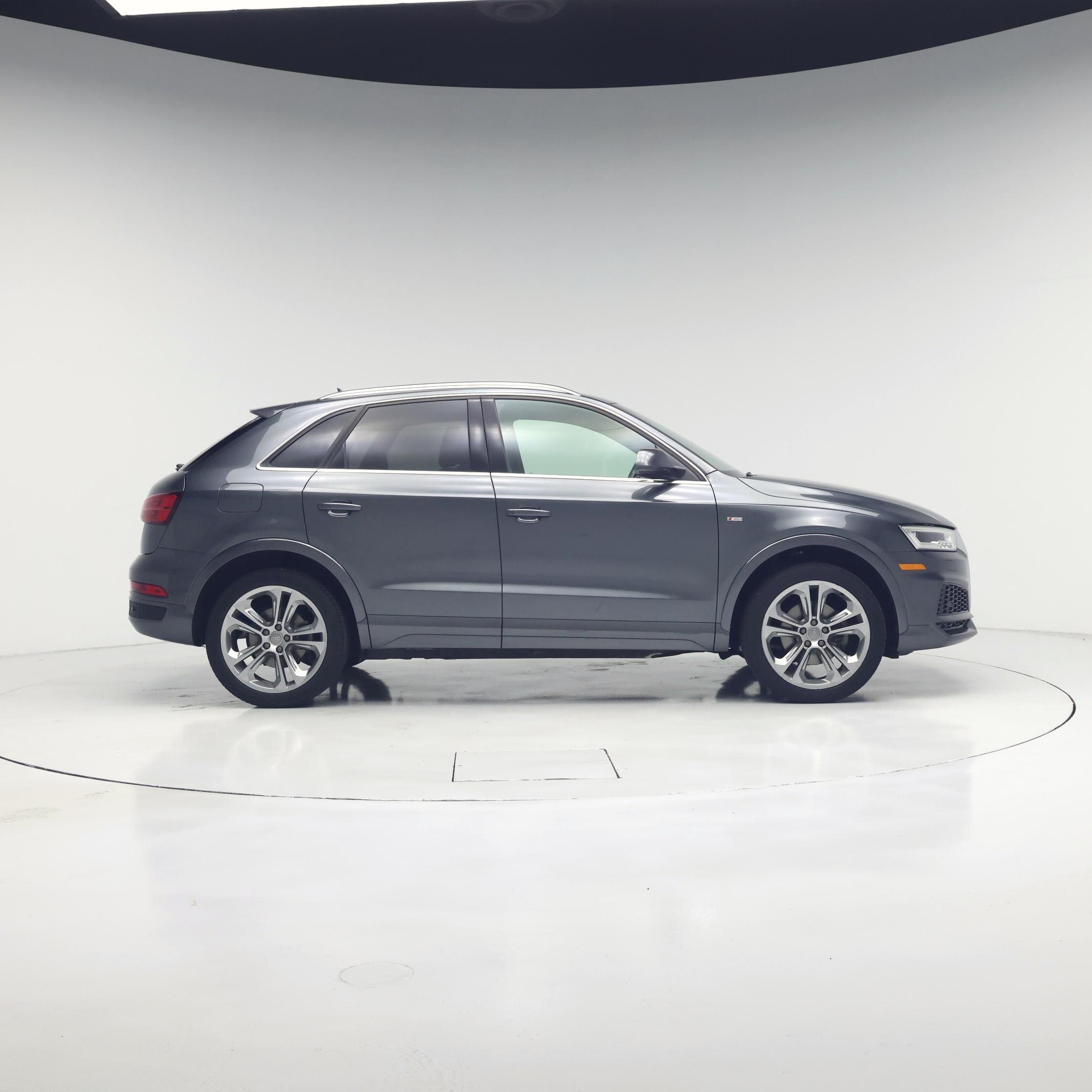 Thumbnail: 2018 Audi Q3 - 7