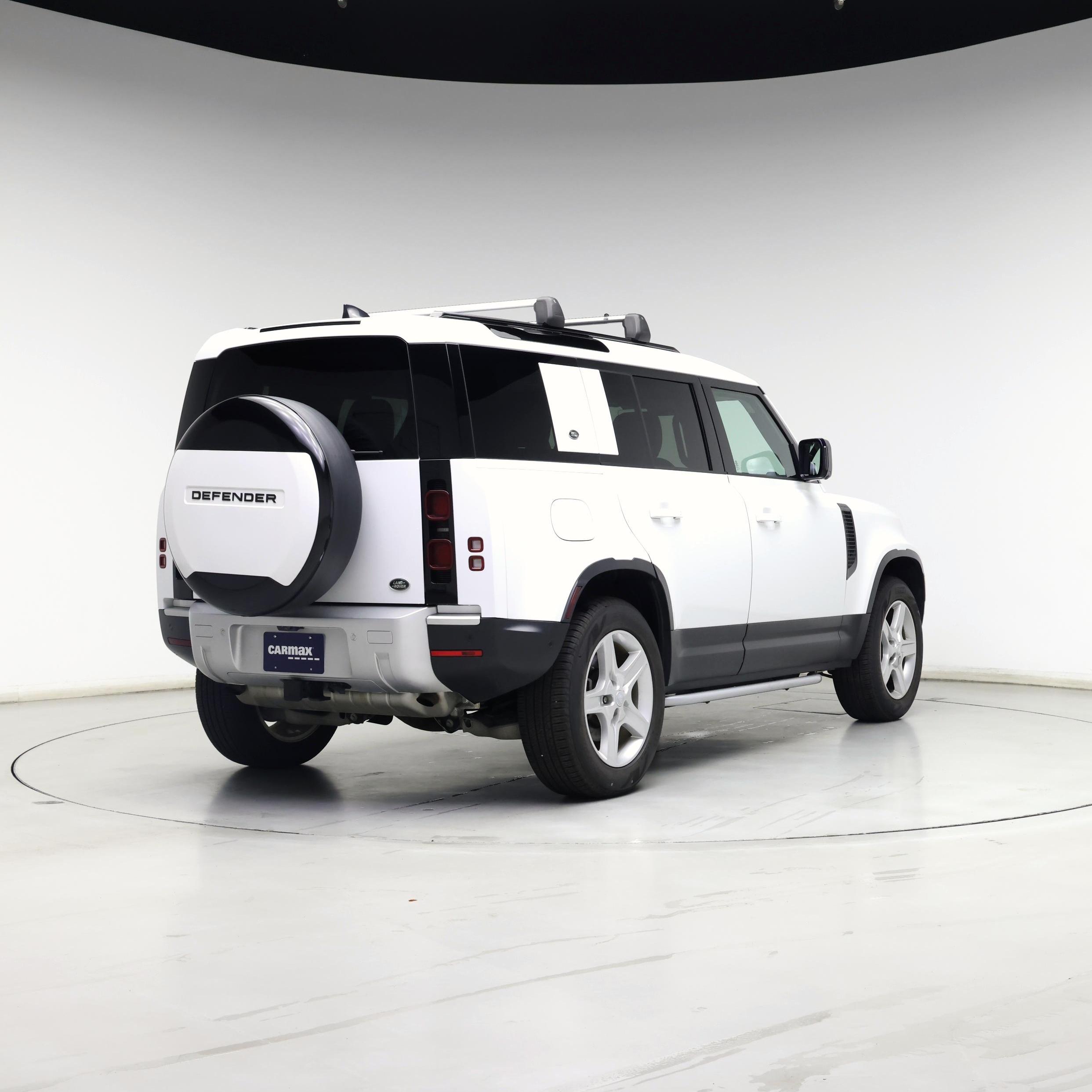 Thumbnail: 2023 Land Rover Defender - 8