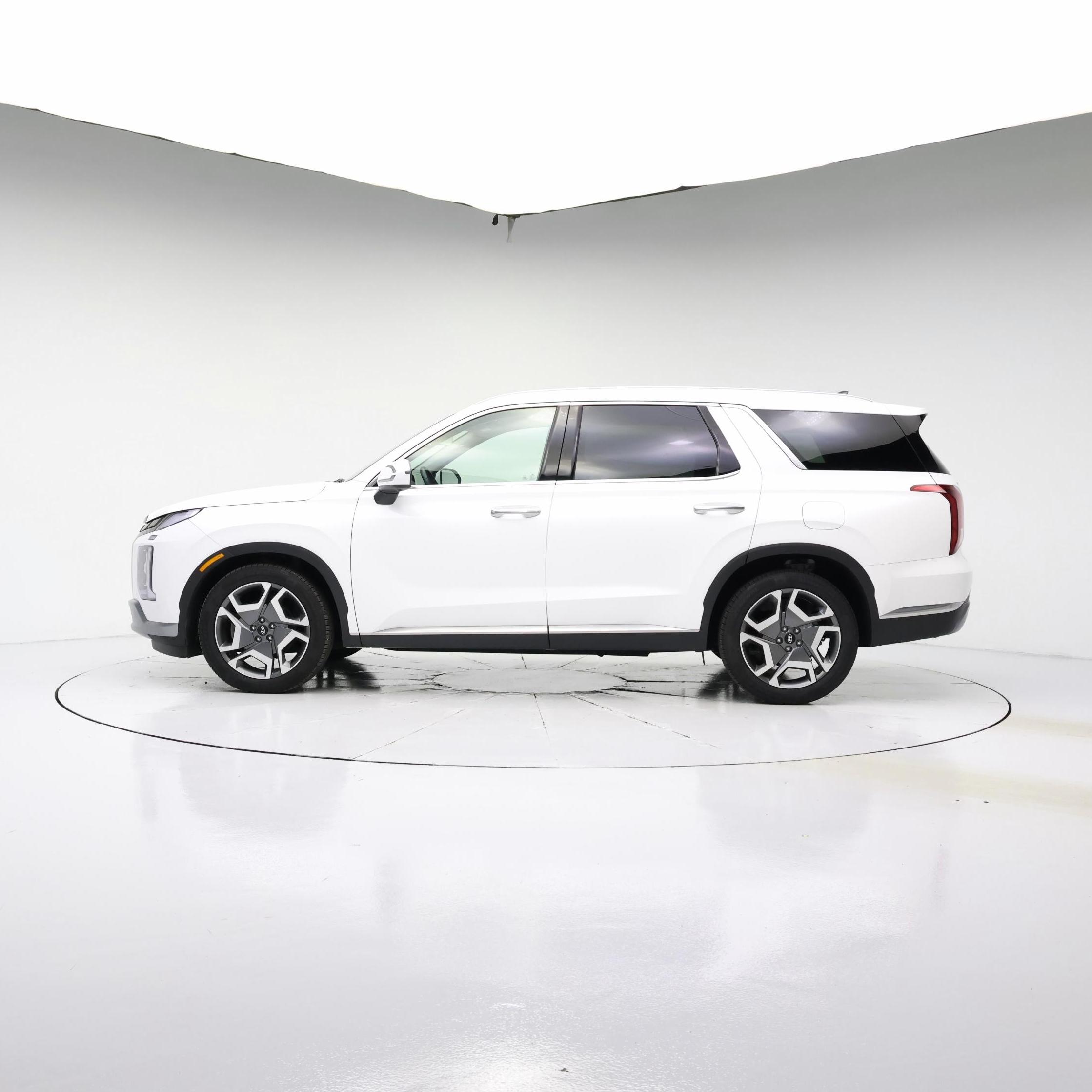 Thumbnail: 2024 Hyundai Palisade - 3