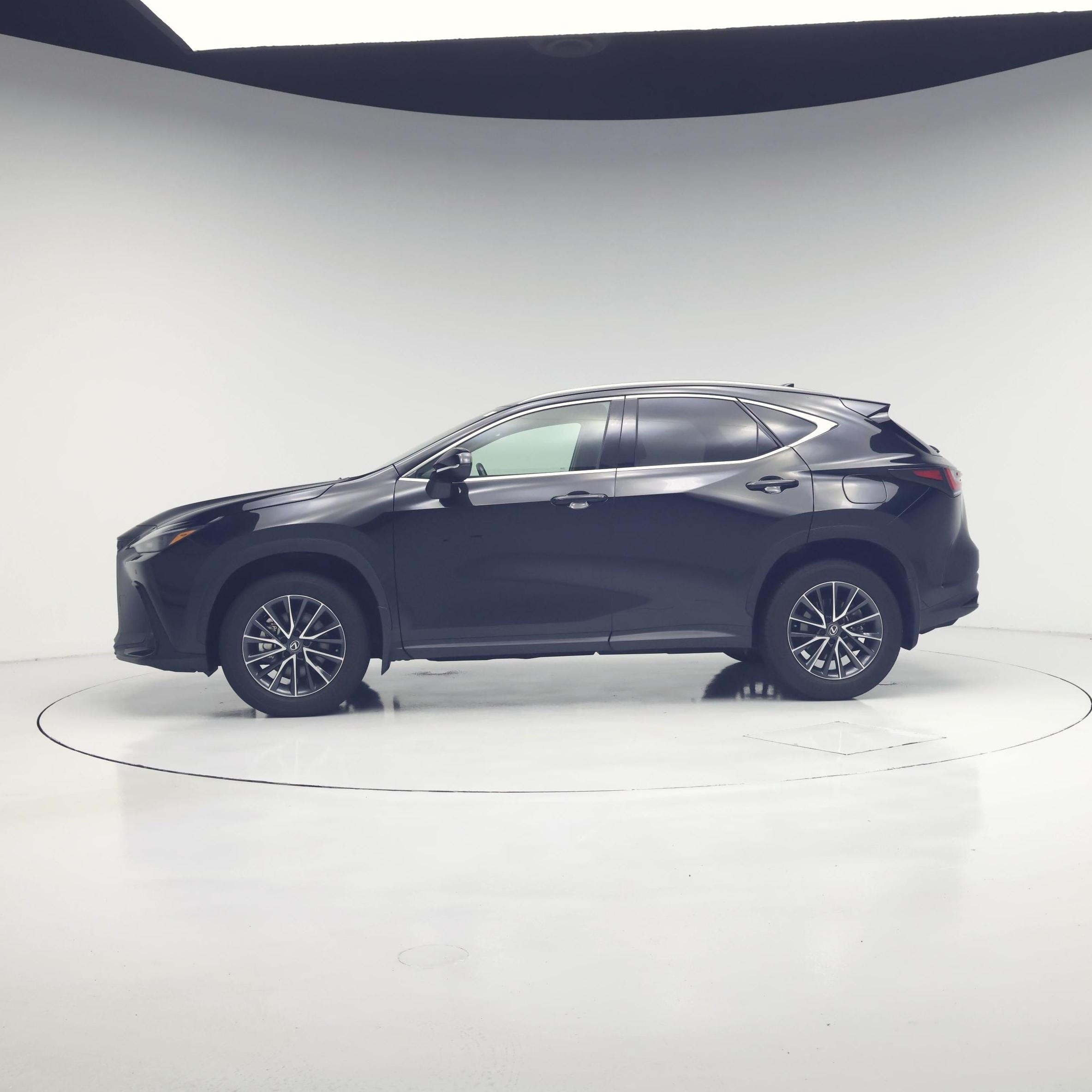 Thumbnail: 2025 Lexus NX - 3