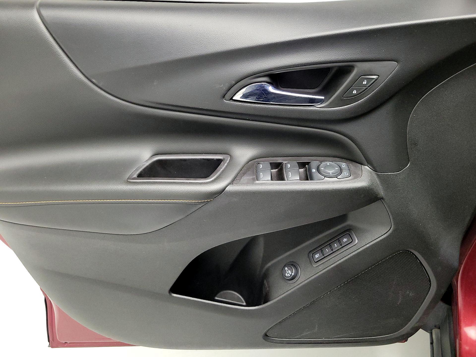 Thumbnail: 2019 Chevrolet Equinox - 12