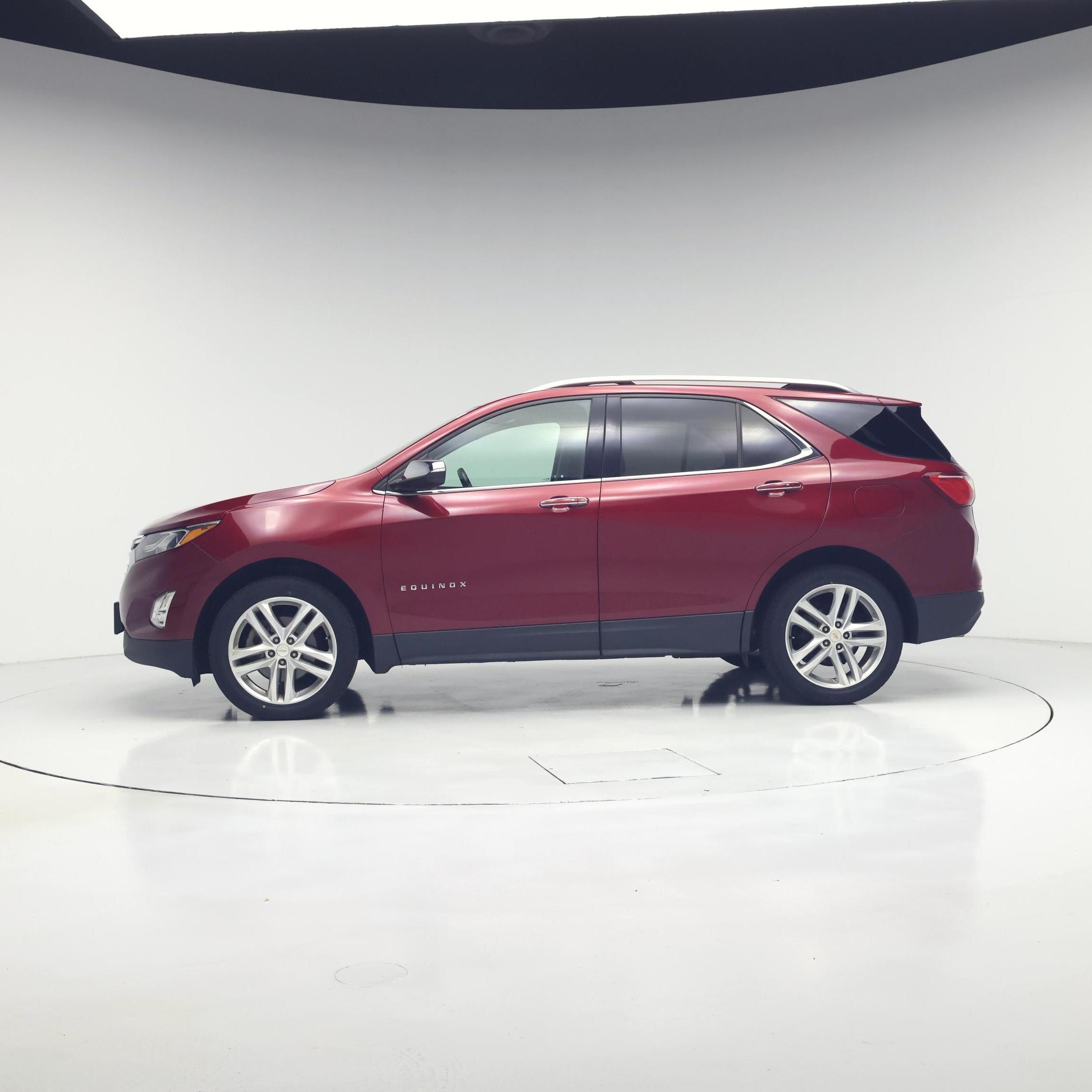 Thumbnail: 2019 Chevrolet Equinox - 3