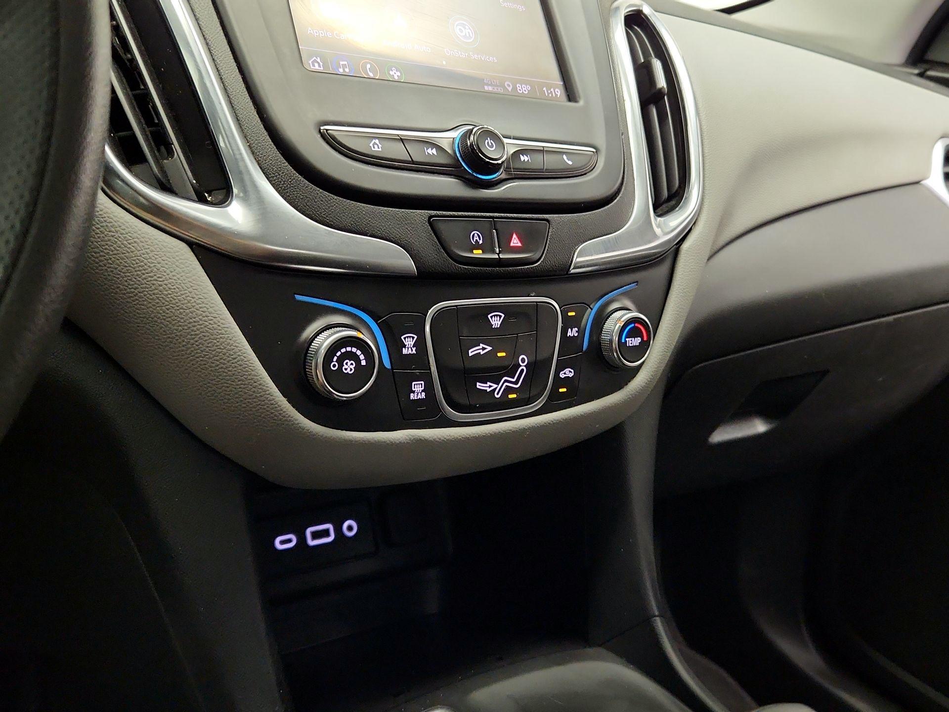 Thumbnail: 2022 Chevrolet Equinox - 16