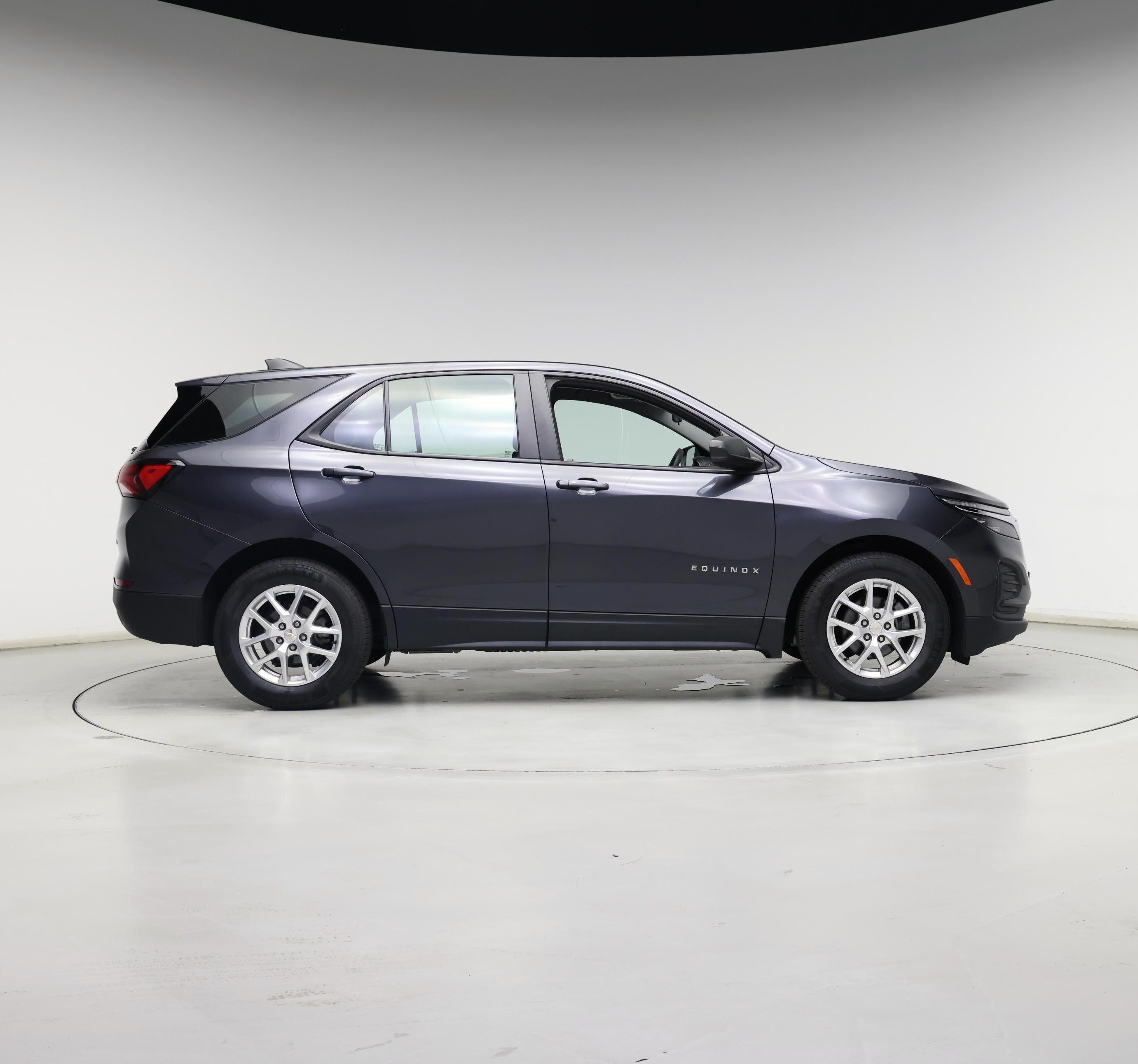 Thumbnail: 2022 Chevrolet Equinox - 7