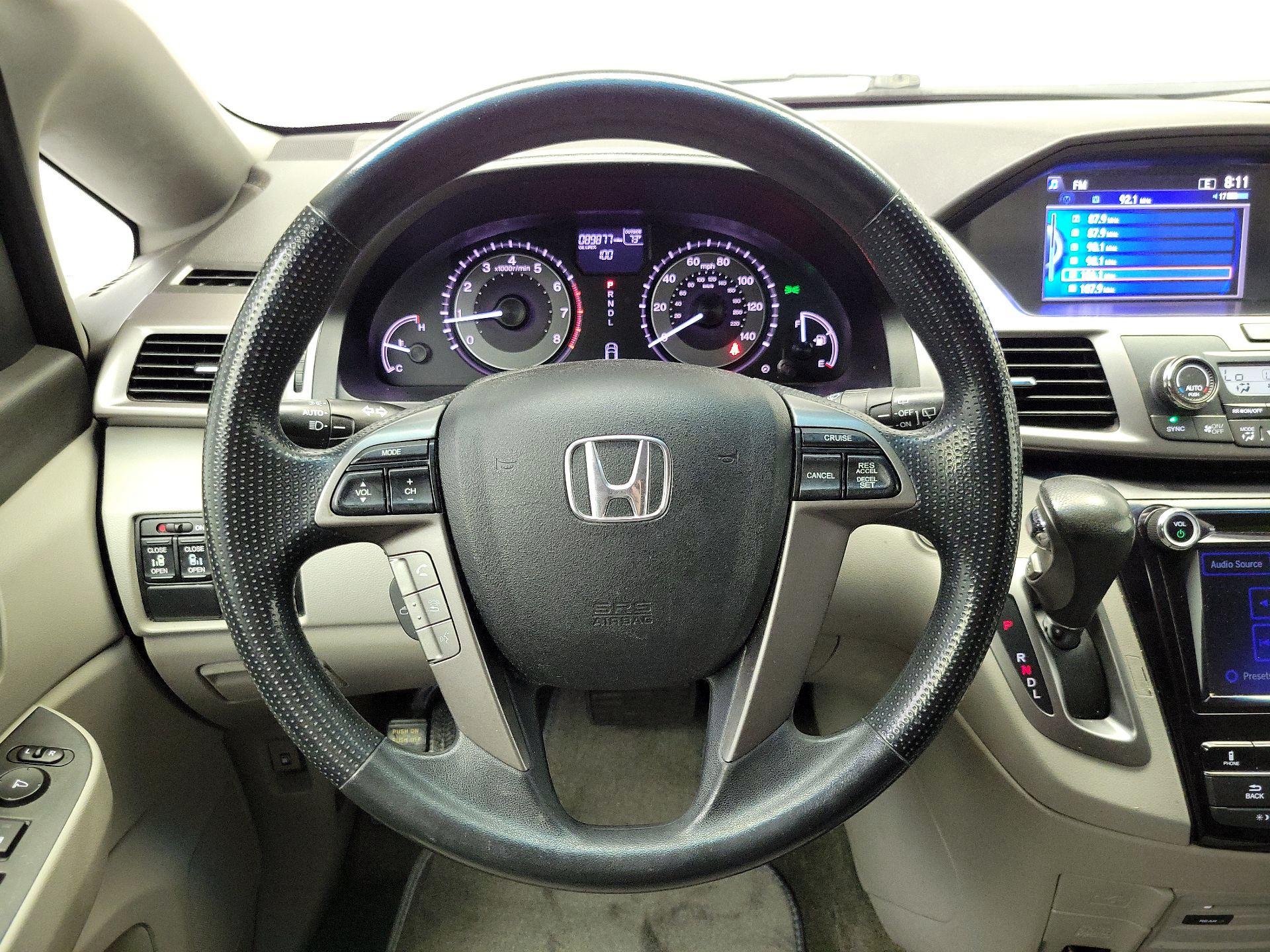Thumbnail: 2017 Honda Odyssey - 10