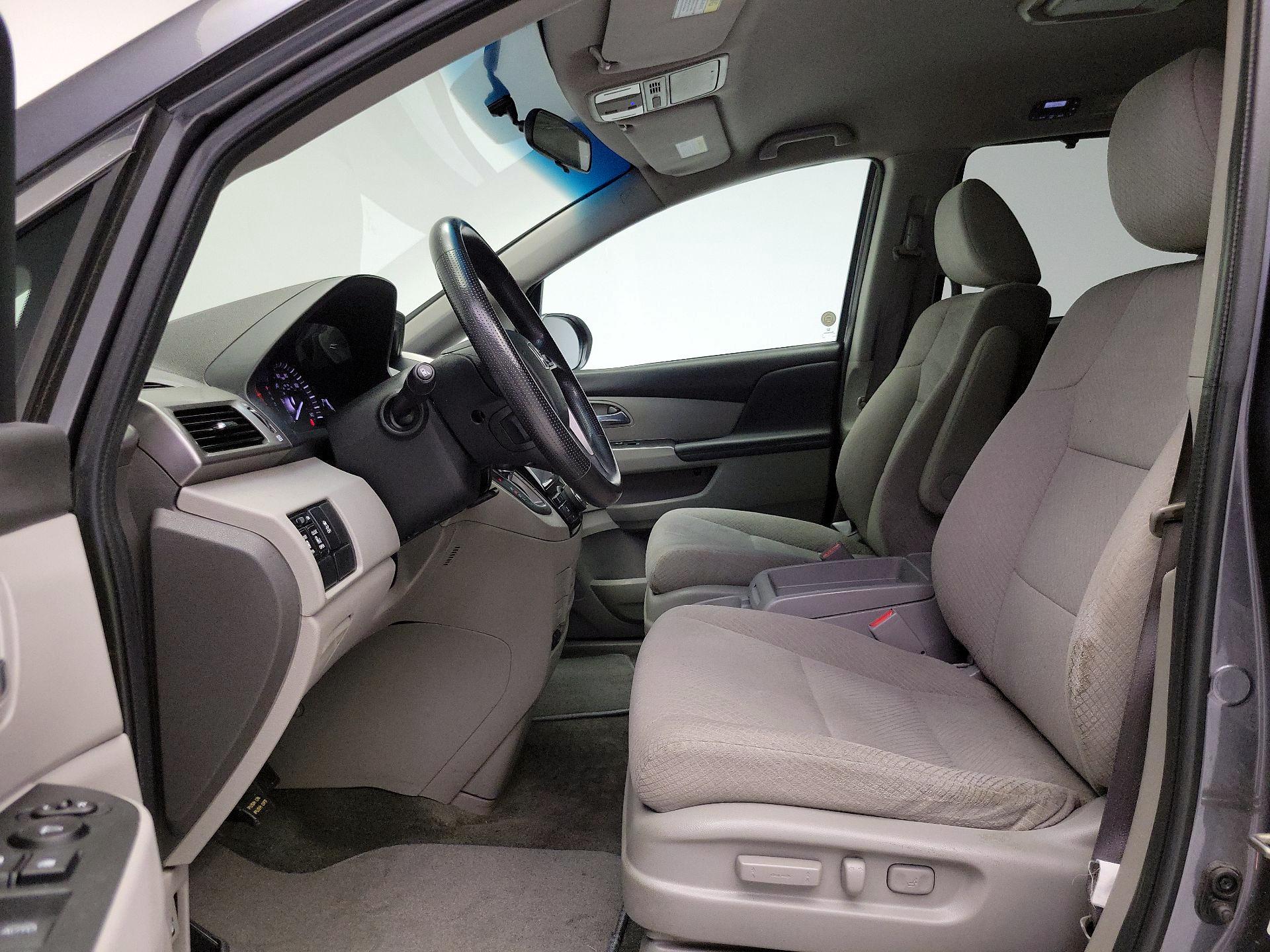 Thumbnail: 2017 Honda Odyssey - 11