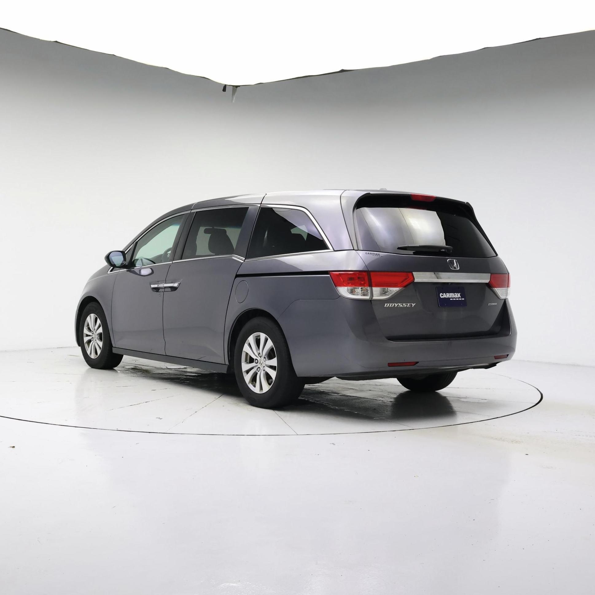Thumbnail: 2017 Honda Odyssey - 2
