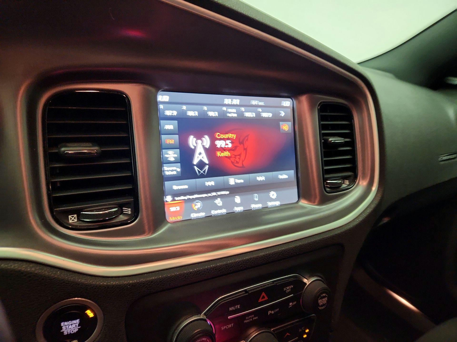 Thumbnail: 2021 Dodge Charger - 15