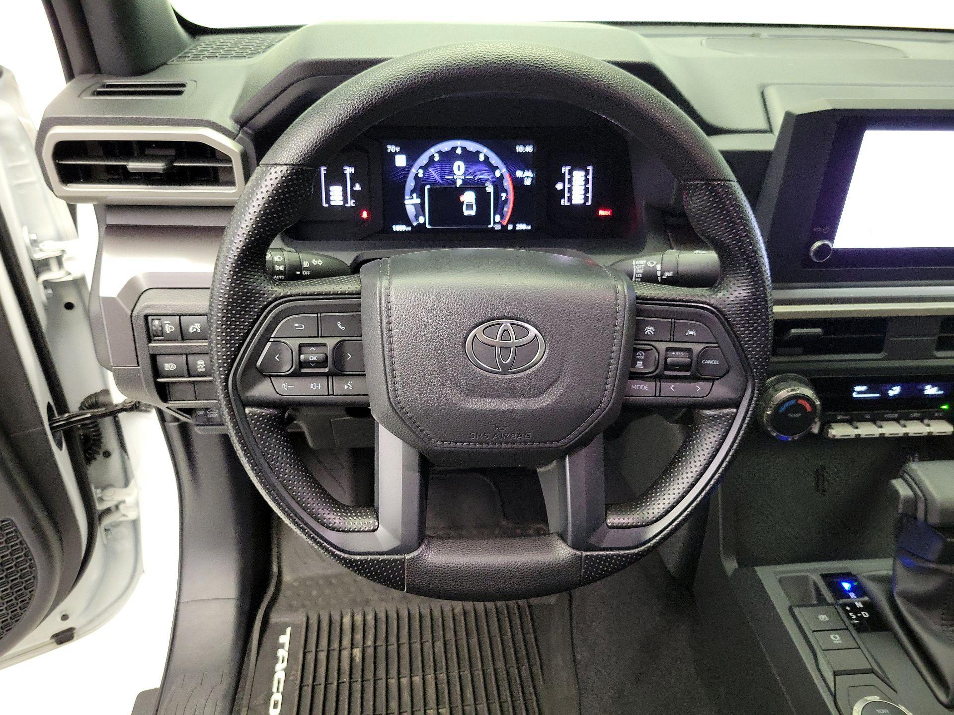Thumbnail: 2025 Toyota Tacoma - 10