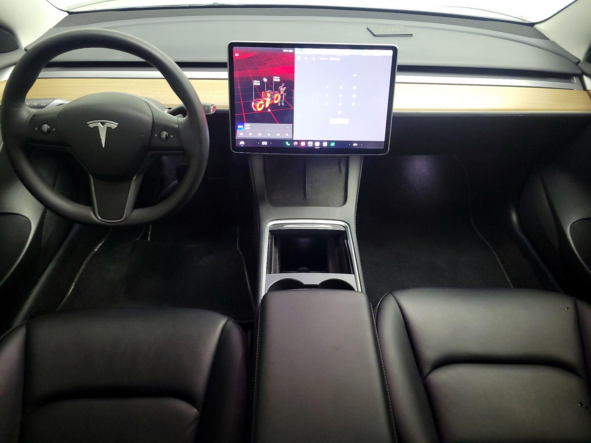 Thumbnail: 2022 Tesla Model 3 - 9