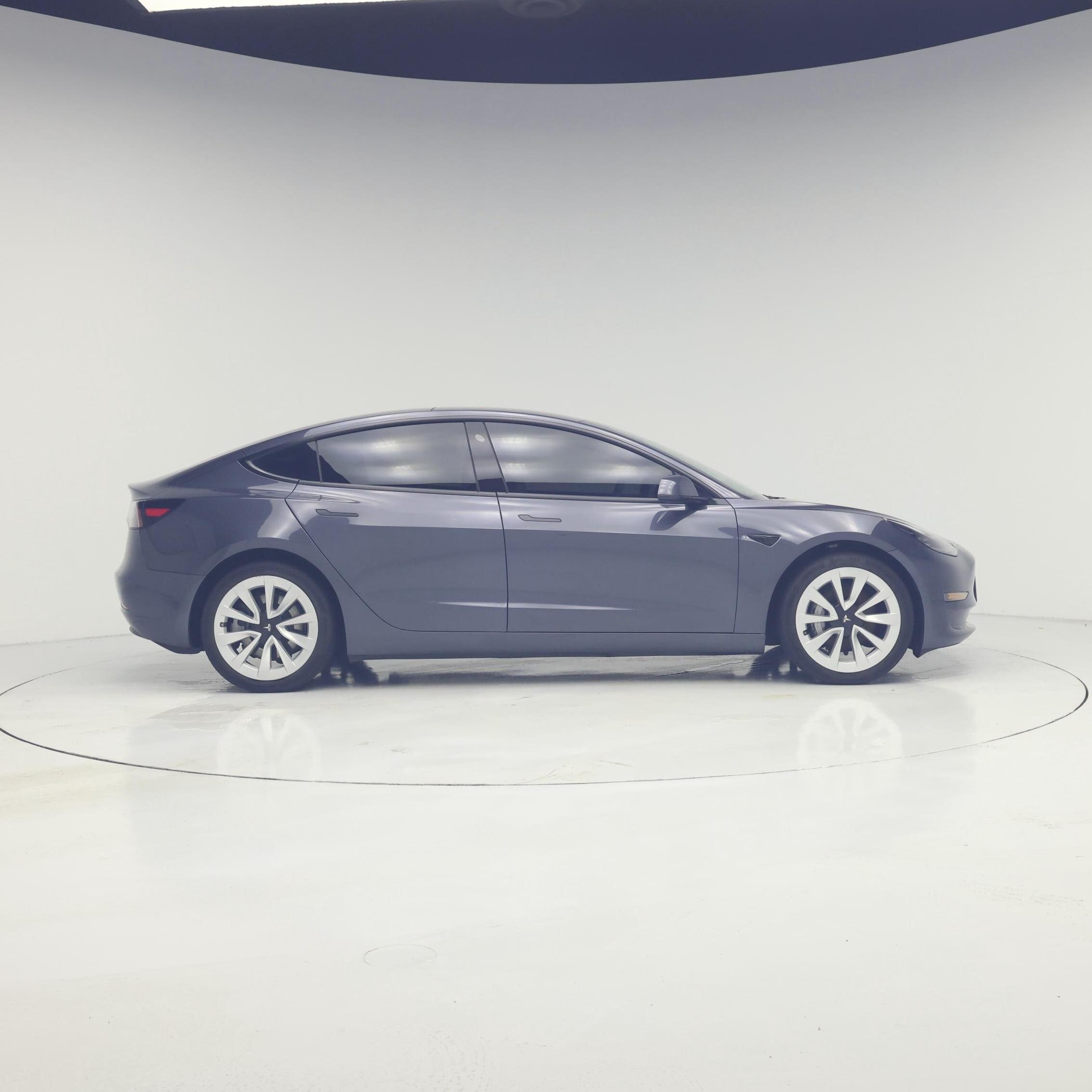 Thumbnail: 2022 Tesla Model 3 - 7