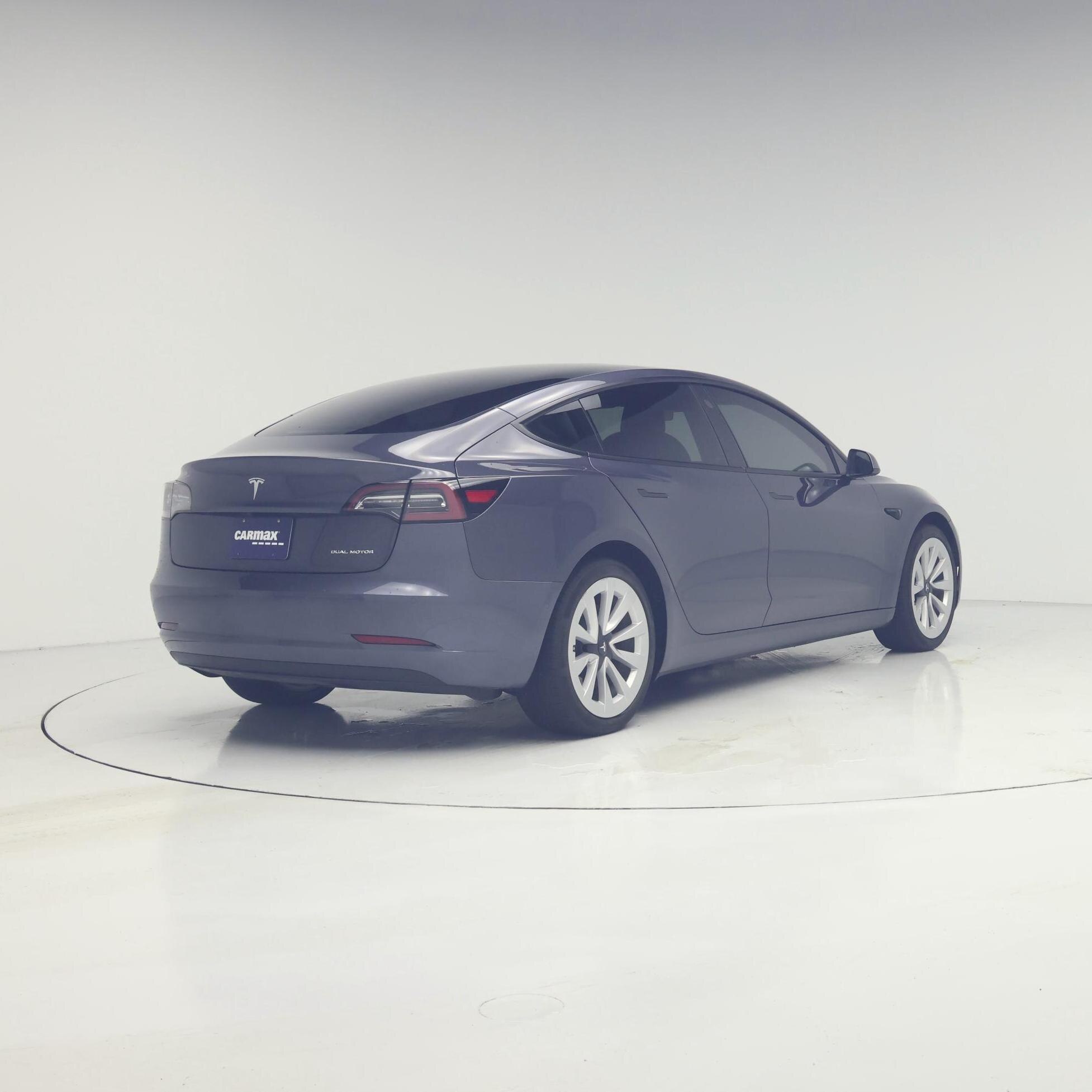 Thumbnail: 2022 Tesla Model 3 - 8