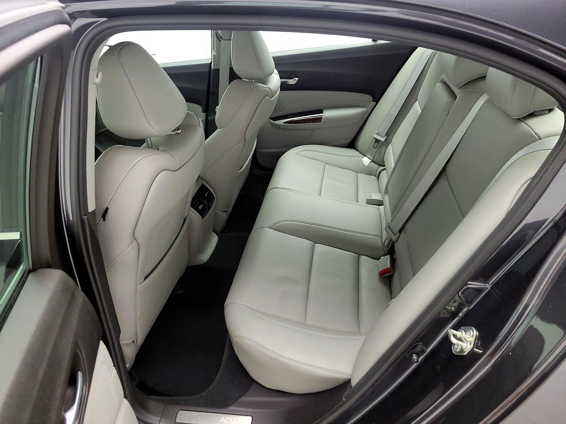 Thumbnail: 2015 Acura TLX - 19