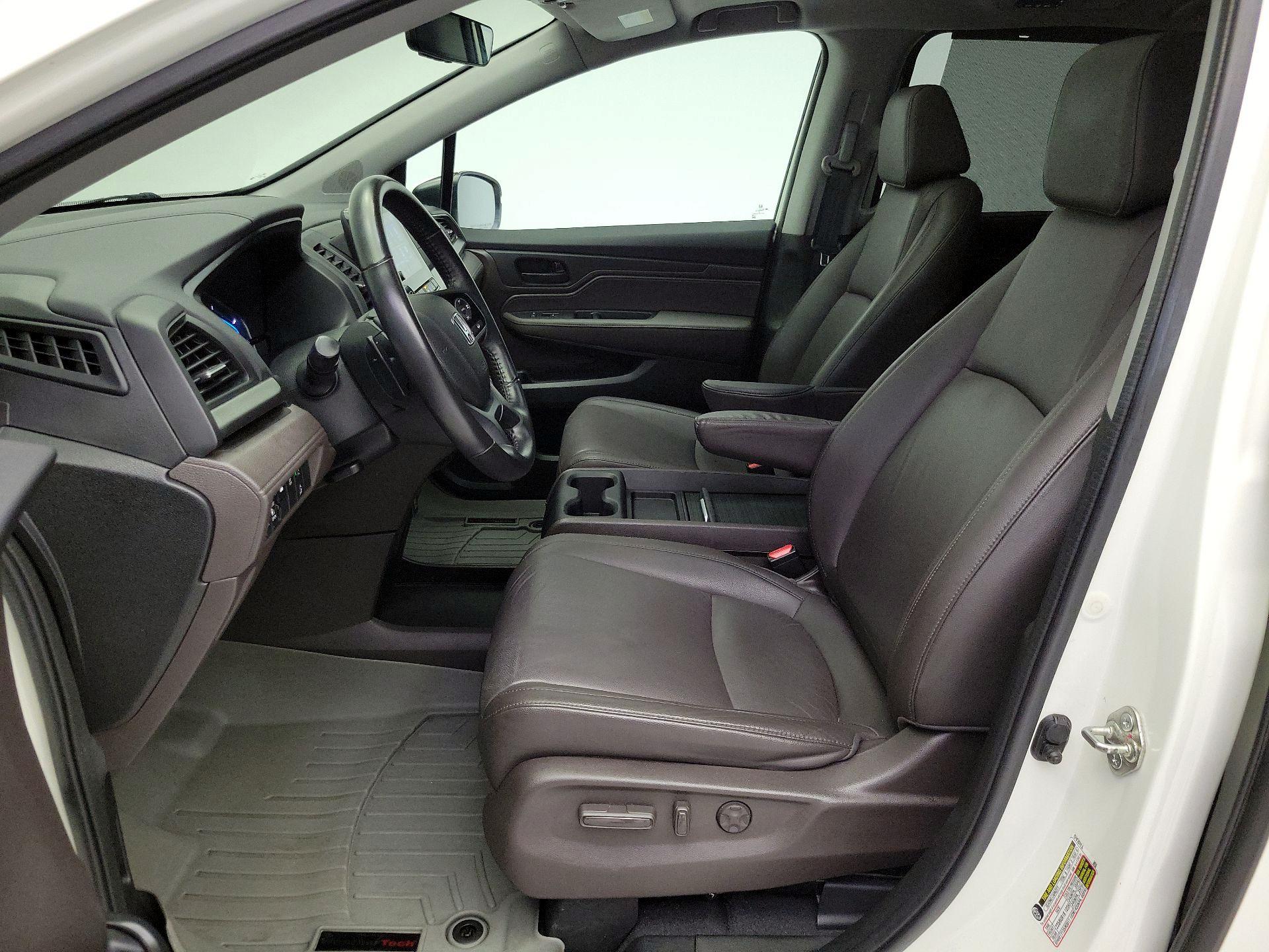 Thumbnail: 2018 Honda Odyssey - 11