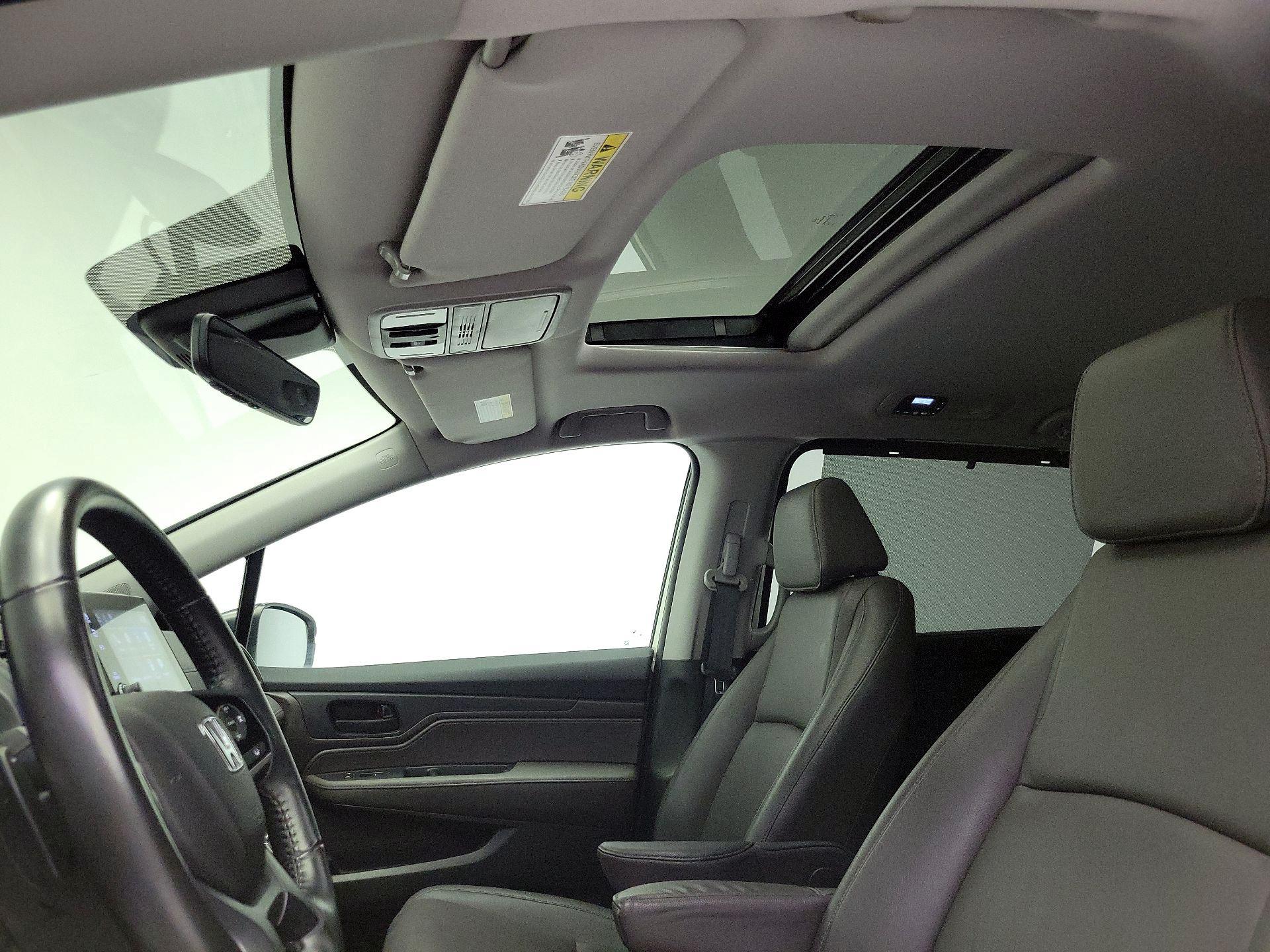 Thumbnail: 2018 Honda Odyssey - 19