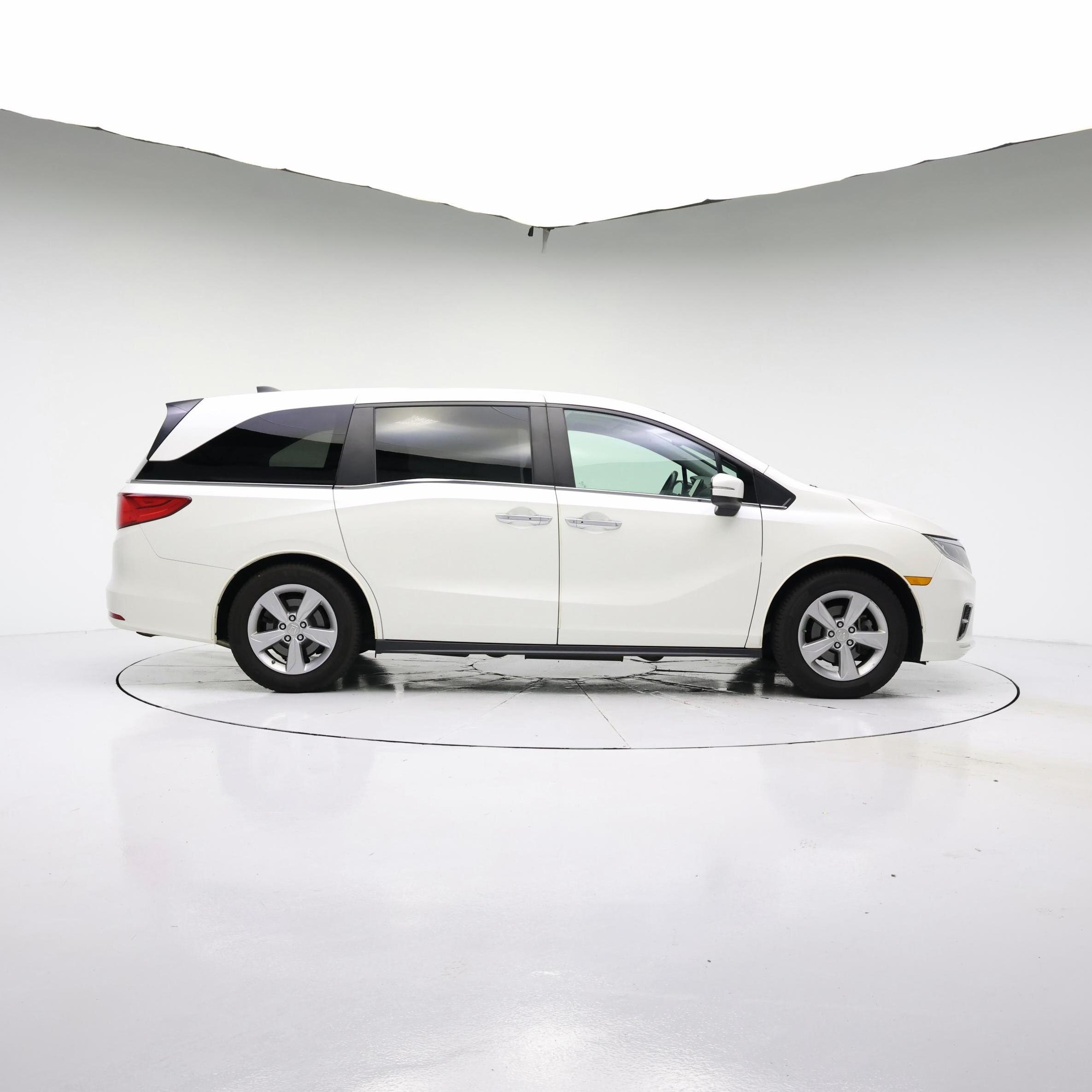 Thumbnail: 2018 Honda Odyssey - 7