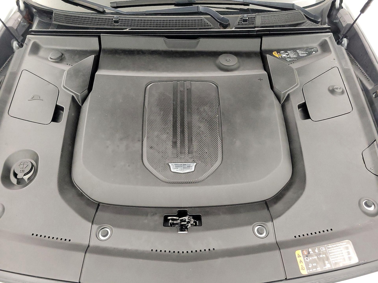 2024 Cadillac LYRIQ Luxury 1 - Photo 23