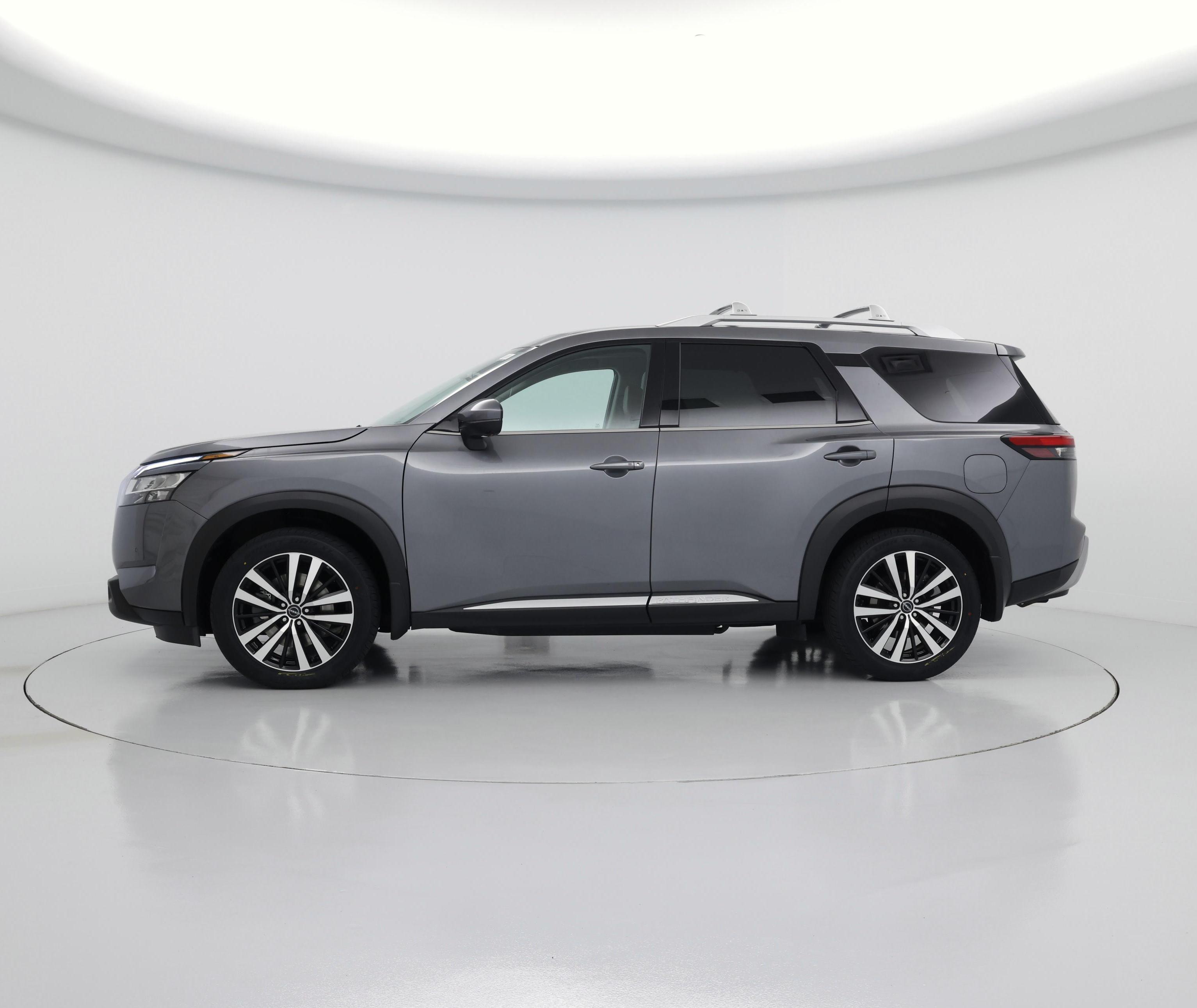 Thumbnail: 2024 Nissan Pathfinder - 3