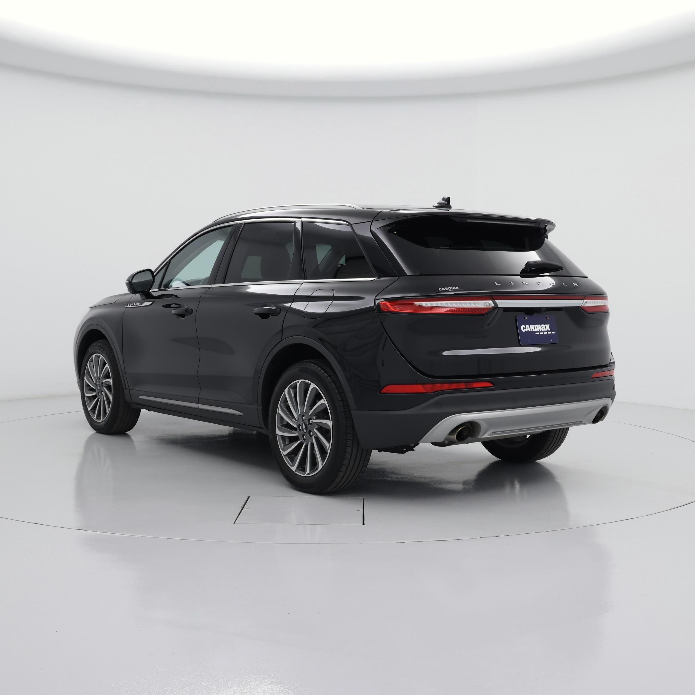 Thumbnail: 2023 Lincoln Corsair - 2