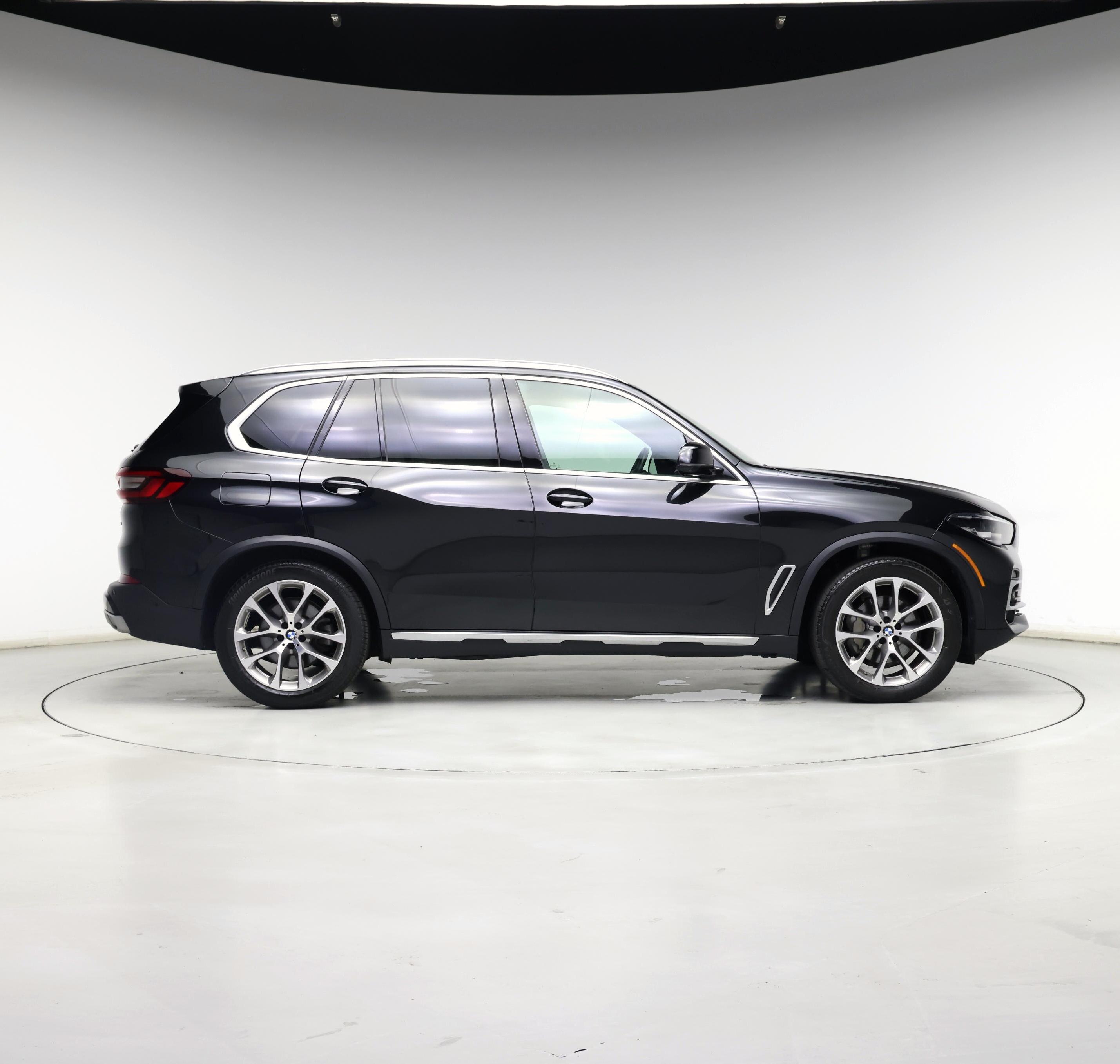 Thumbnail: 2023 BMW X5 - 7