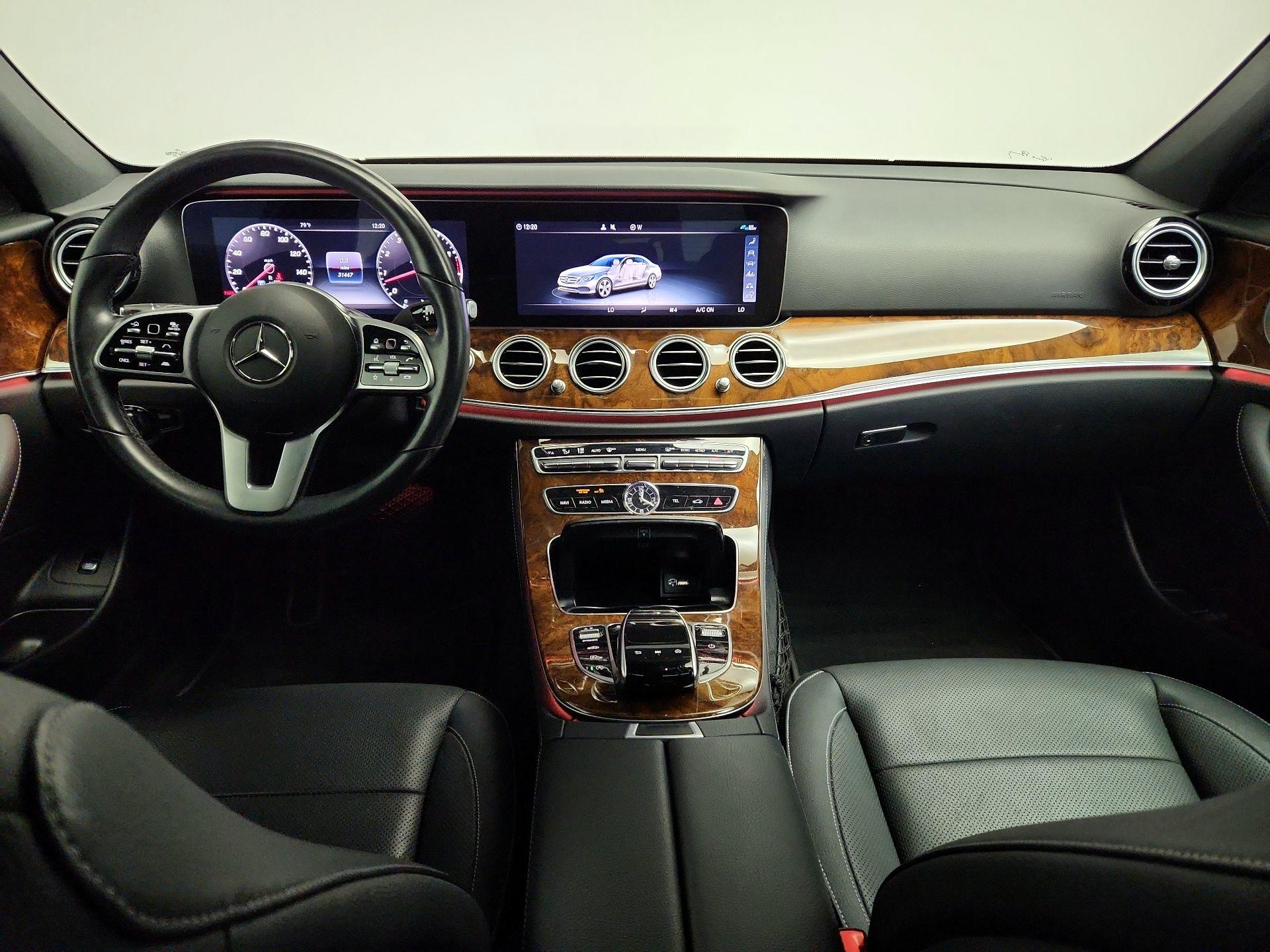 Thumbnail: 2019 Mercedes-Benz E-Class - 9