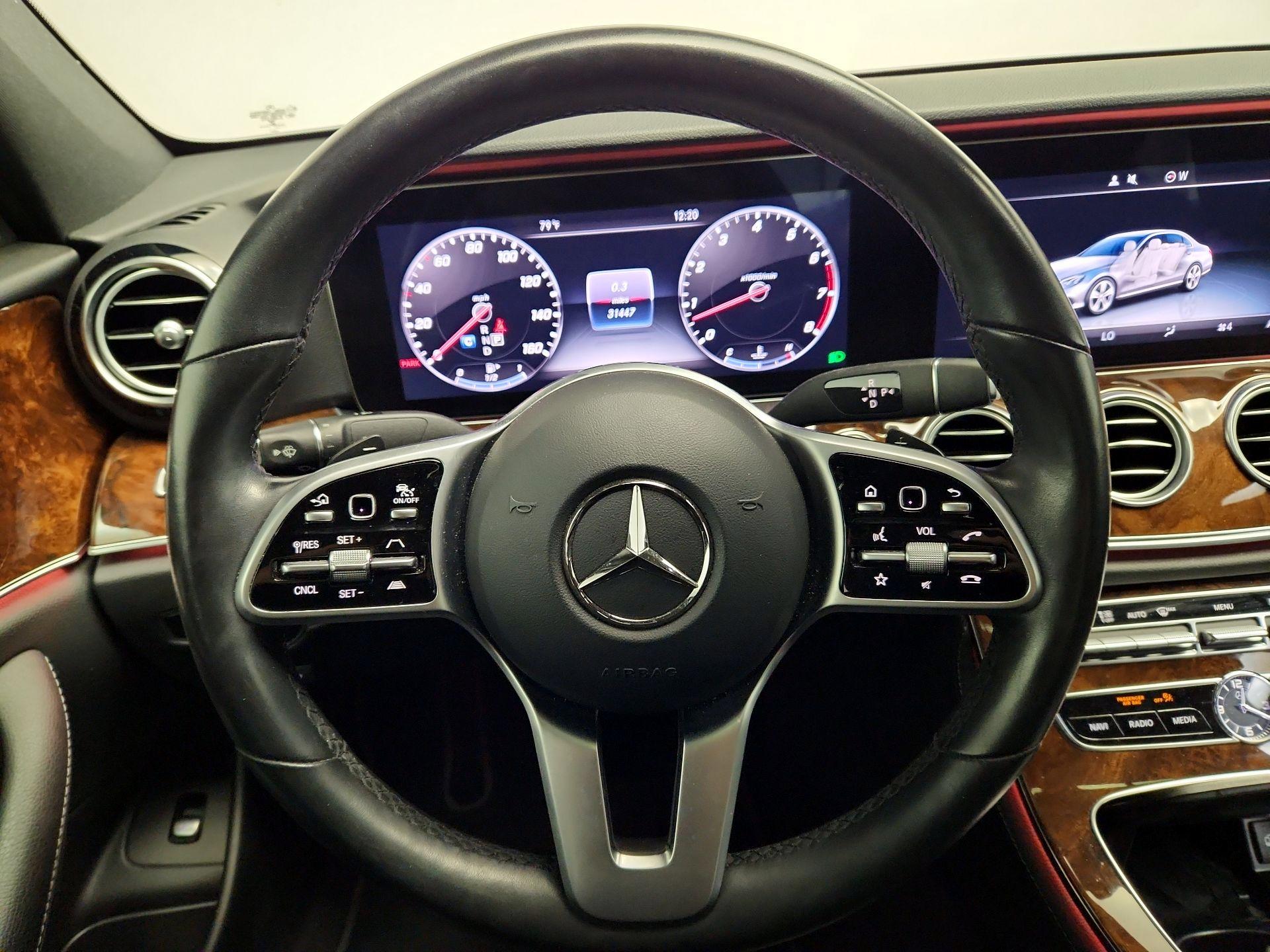Thumbnail: 2019 Mercedes-Benz E-Class - 10