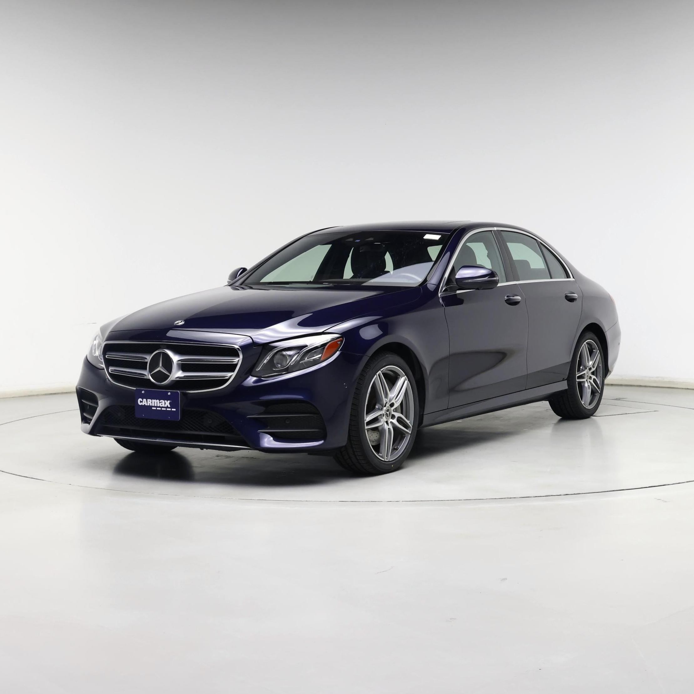 Thumbnail: 2019 Mercedes-Benz E-Class - 4