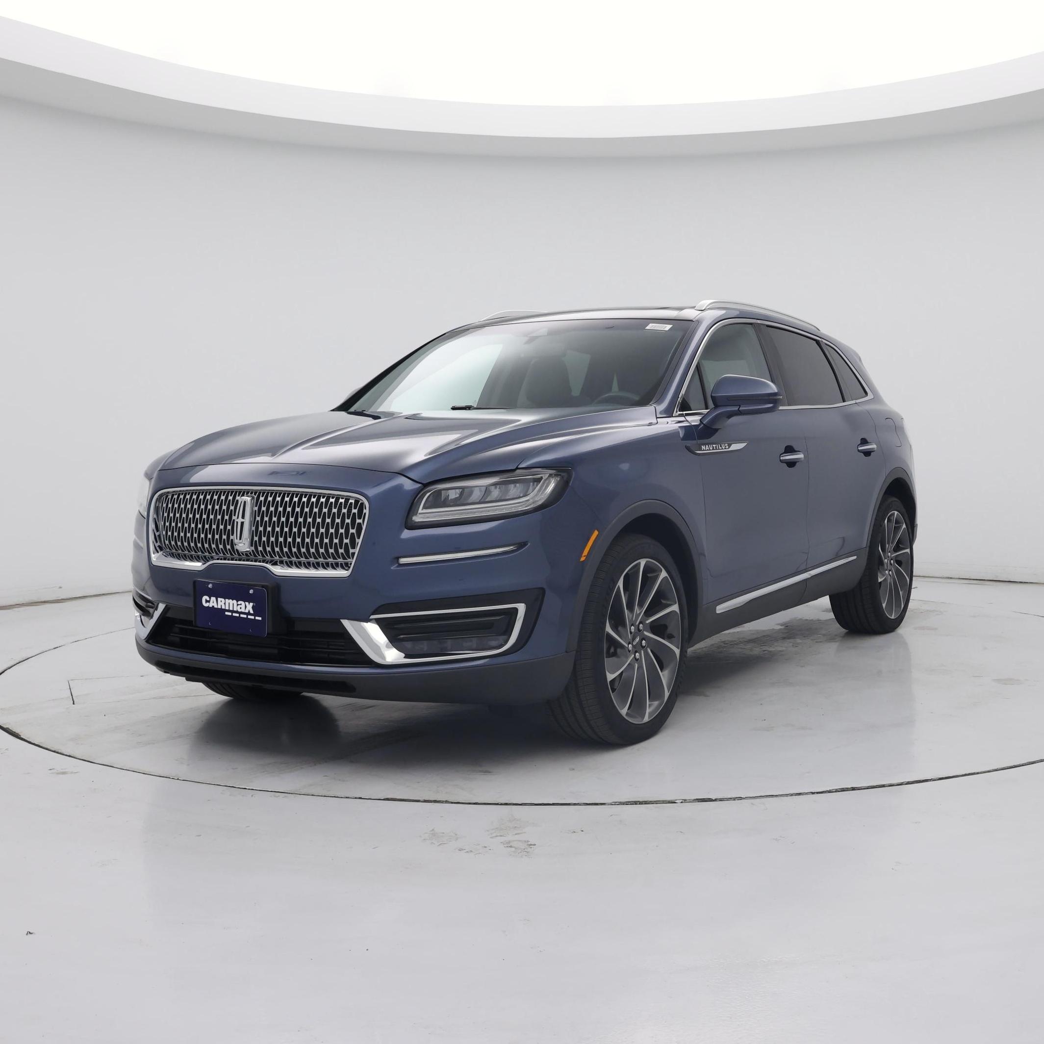 Thumbnail: 2019 Lincoln Nautilus - 4