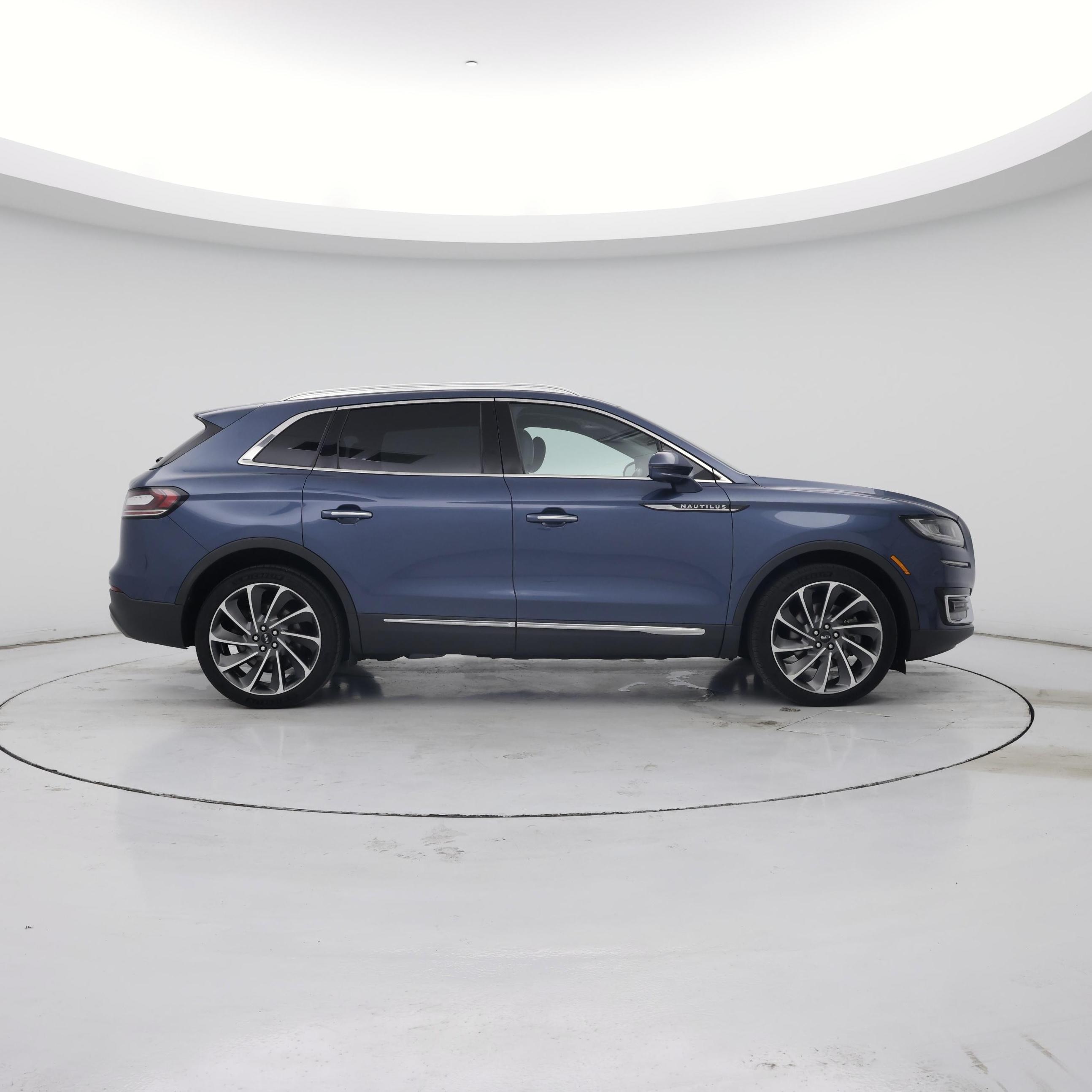 Thumbnail: 2019 Lincoln Nautilus - 7