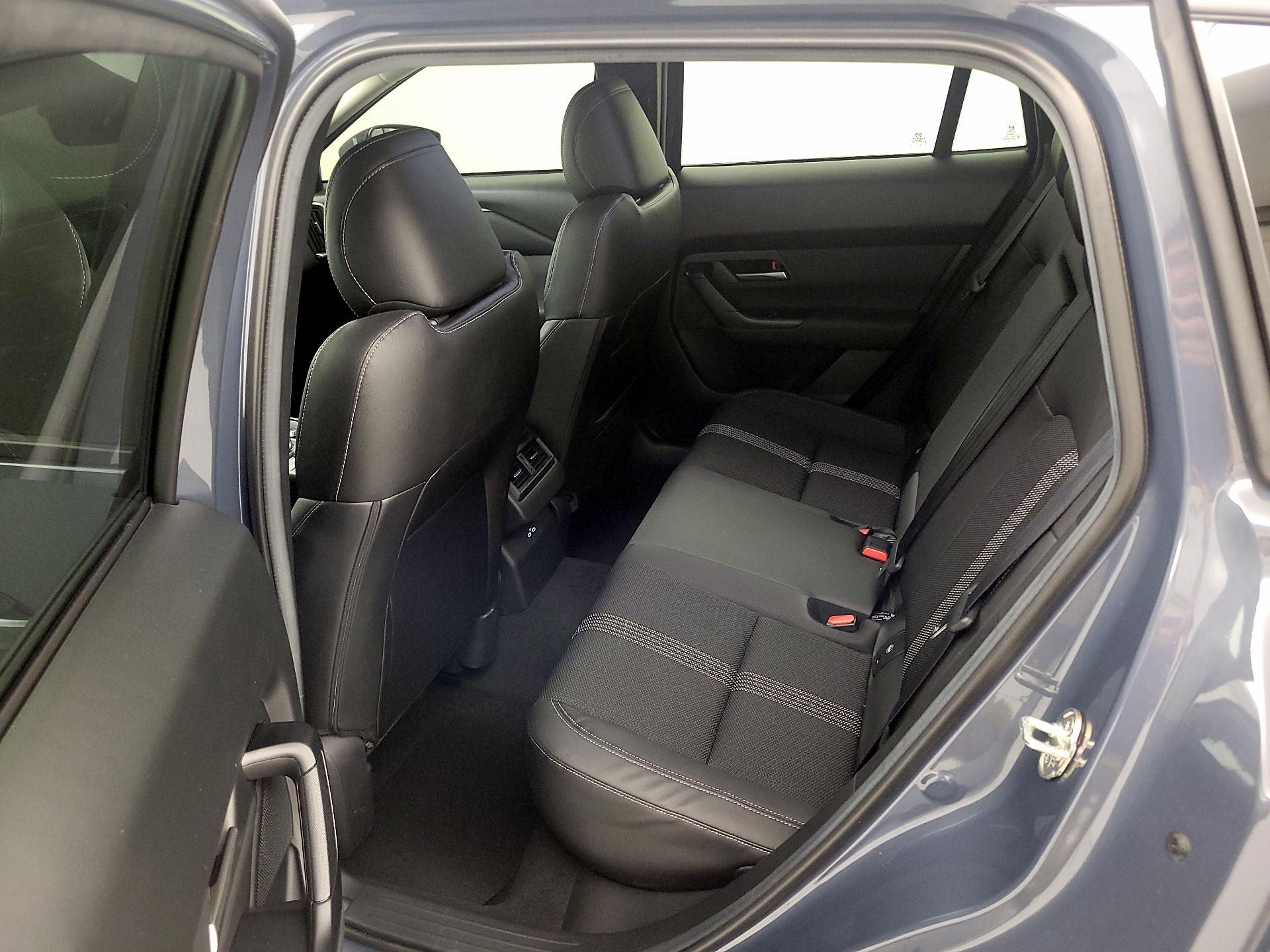 Thumbnail: 2025 Mazda CX-50 - 19