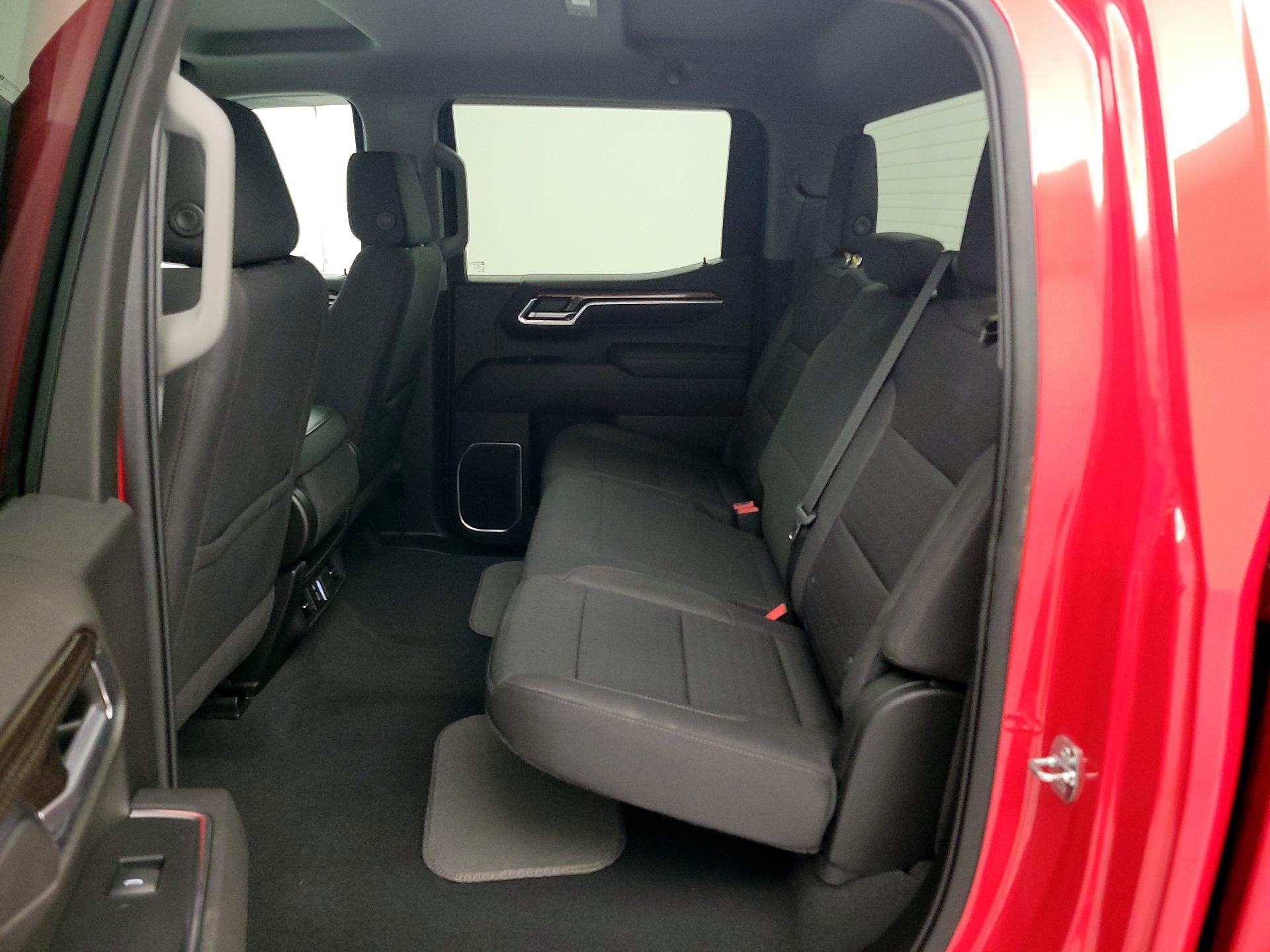 Thumbnail: 2022 Chevrolet Silverado 1500 - 19