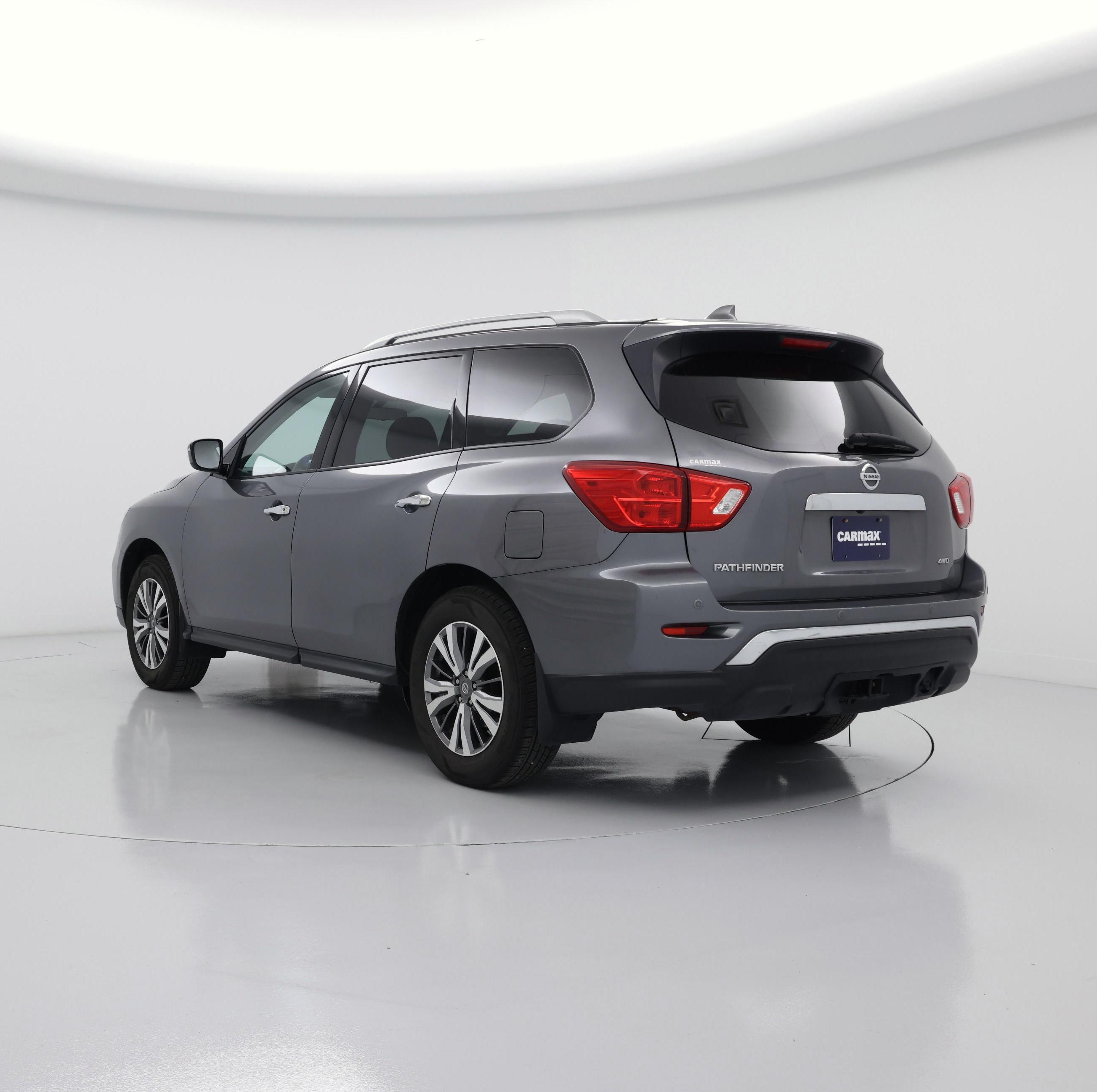Thumbnail: 2020 Nissan Pathfinder - 2