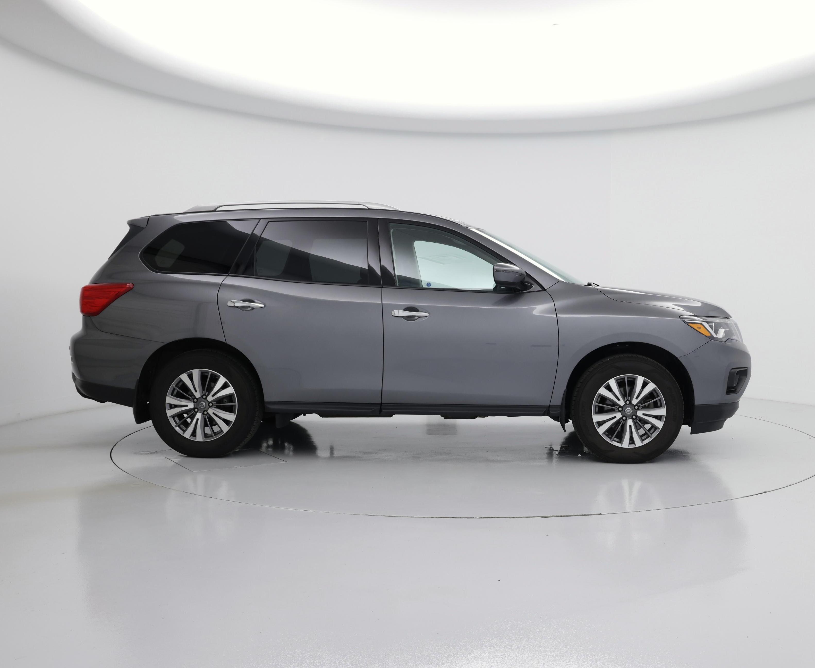 Thumbnail: 2020 Nissan Pathfinder - 7