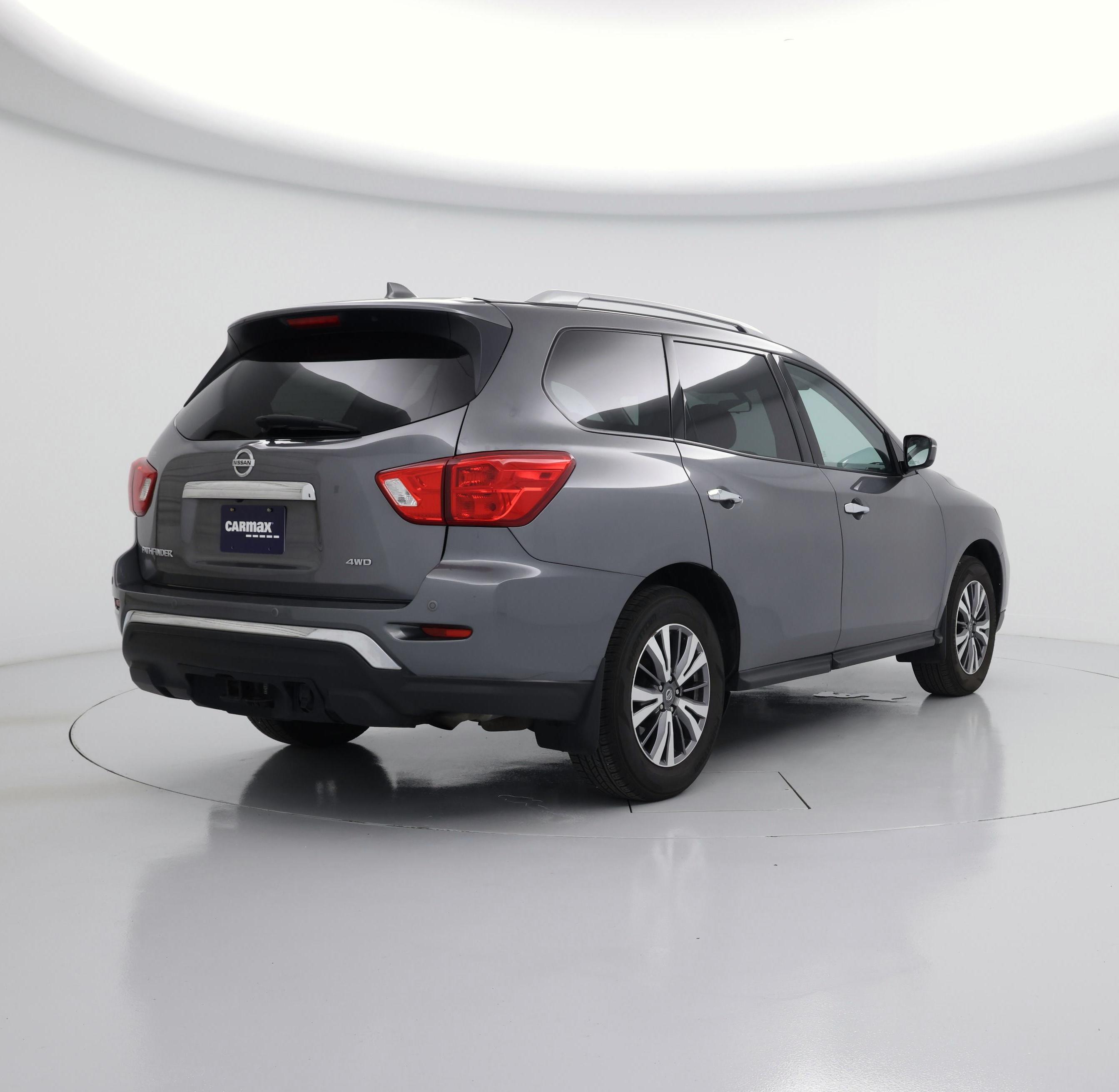 Thumbnail: 2020 Nissan Pathfinder - 8