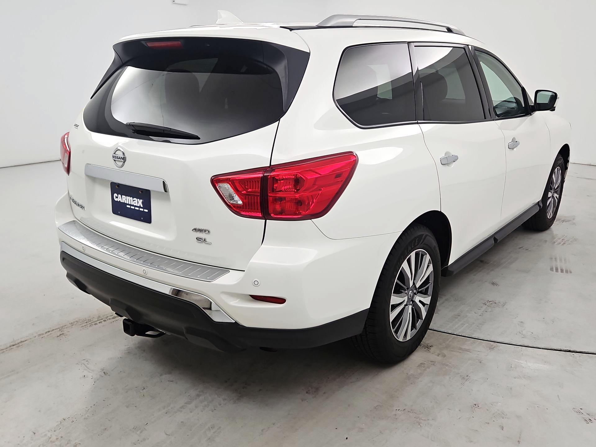 Thumbnail: 2019 Nissan Pathfinder - 5