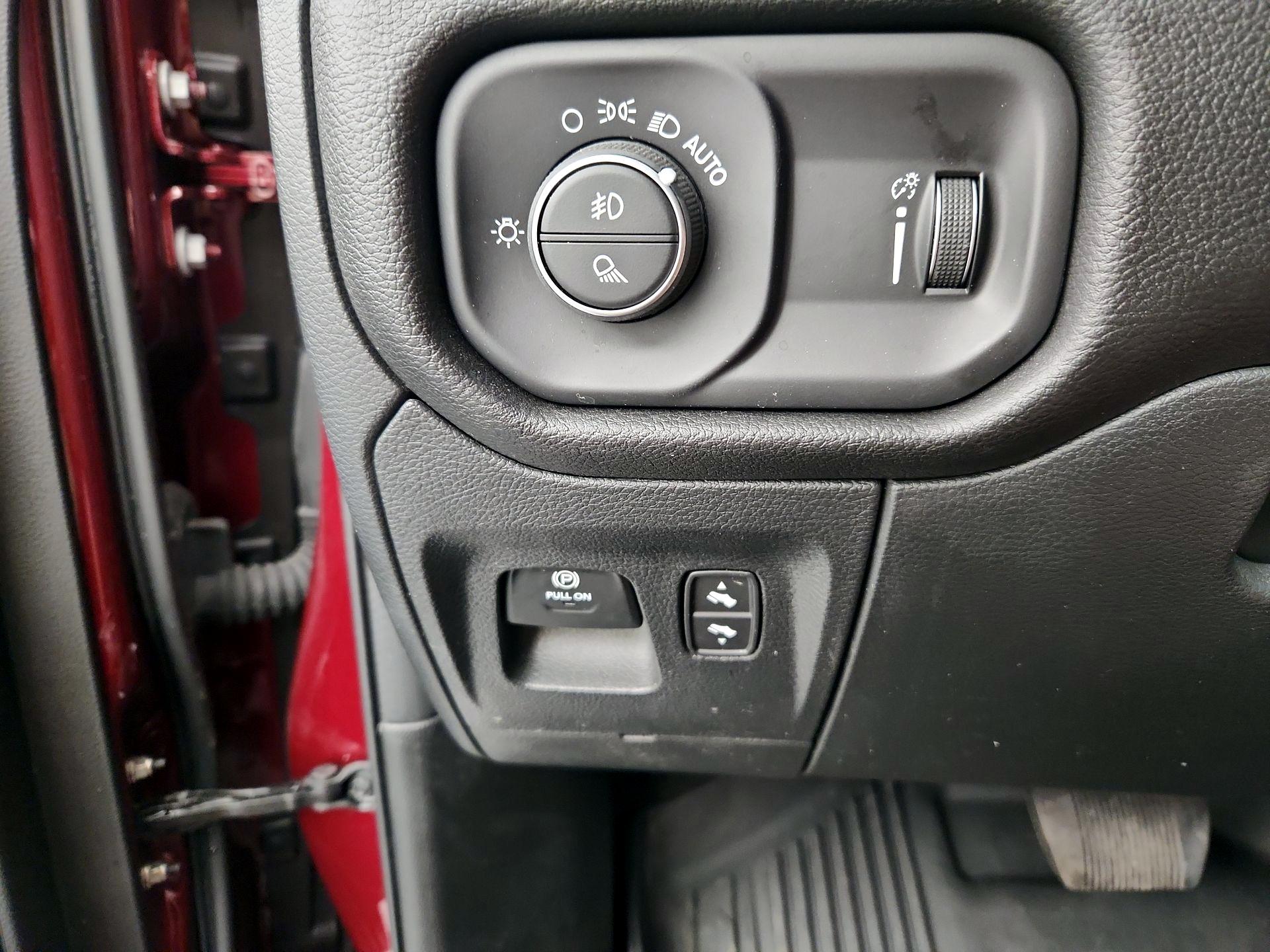 Thumbnail: 2023 RAM 1500 - 13